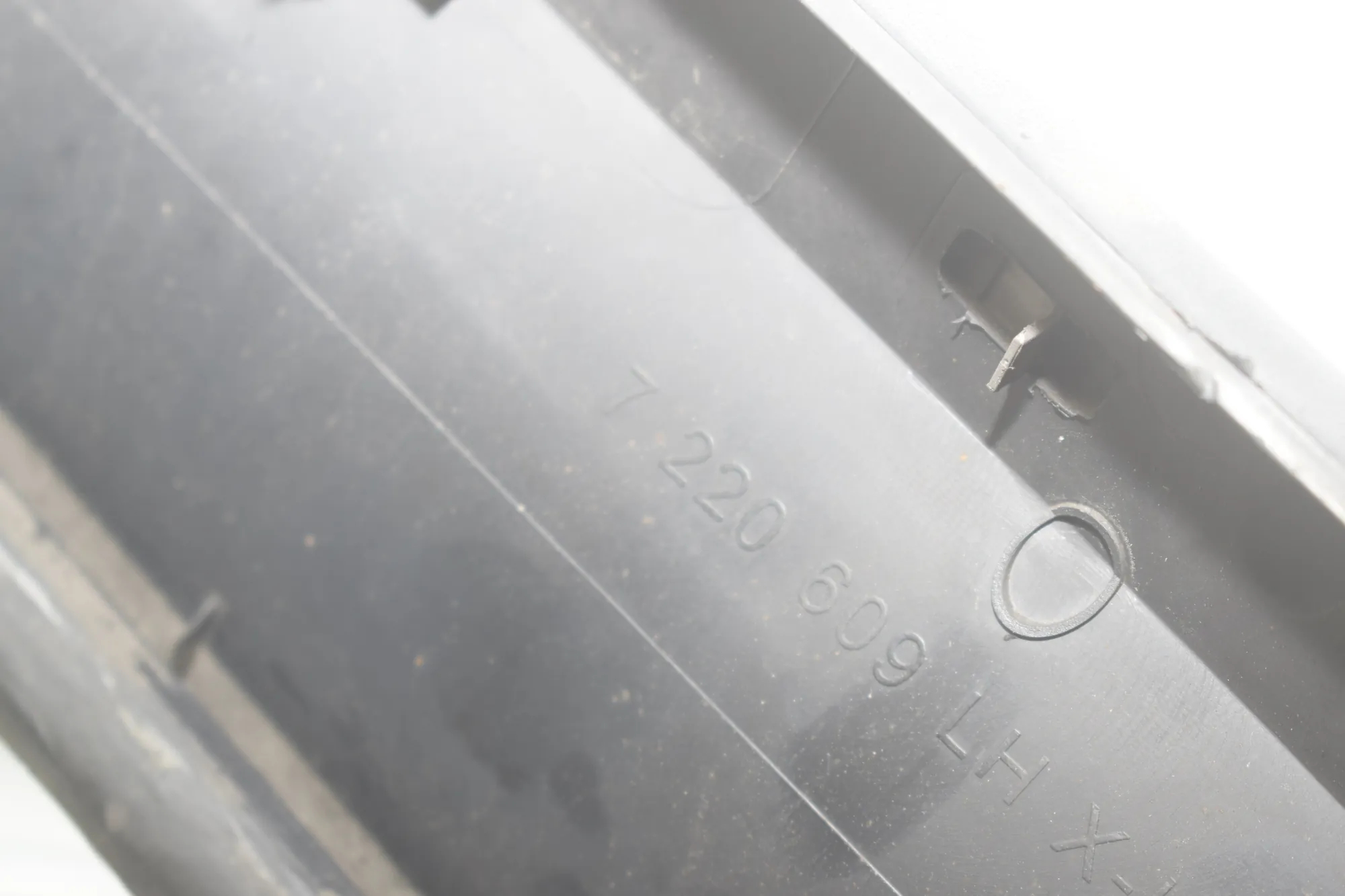 Accessories Trim – OEM 7205781 · BMW X3 (F25) BMW X3 (F25) xDrive 30 d 2012 – 7