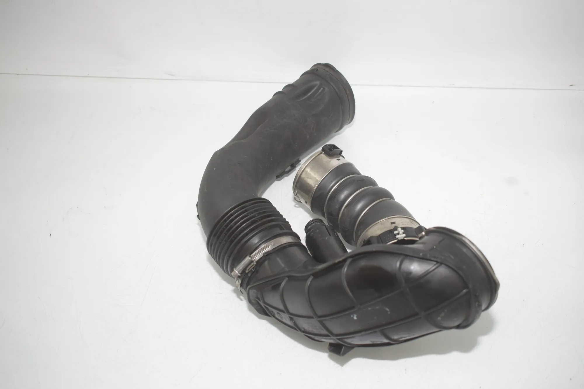 Intercooler Hose Pipe – OEM 8513450 · BMW X3 (F25) BMW X3 (F25) xDrive 30 d 2012 – 2