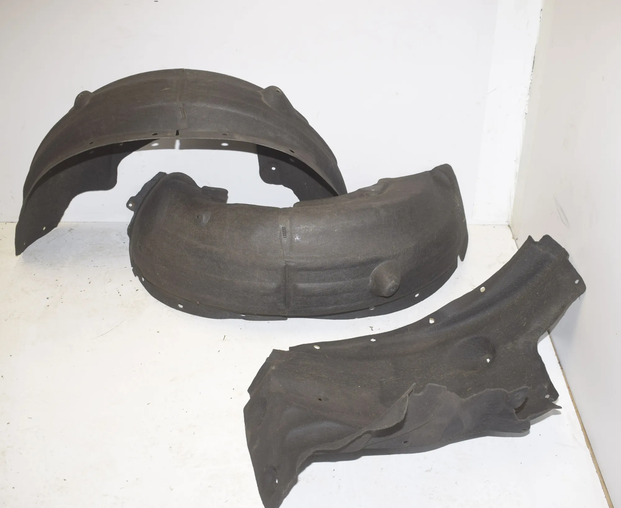 Rear Left Arch Liner – OEM 7213649 · BMW X3 (F25) BMW X3 (F25) xDrive 30 d 2012