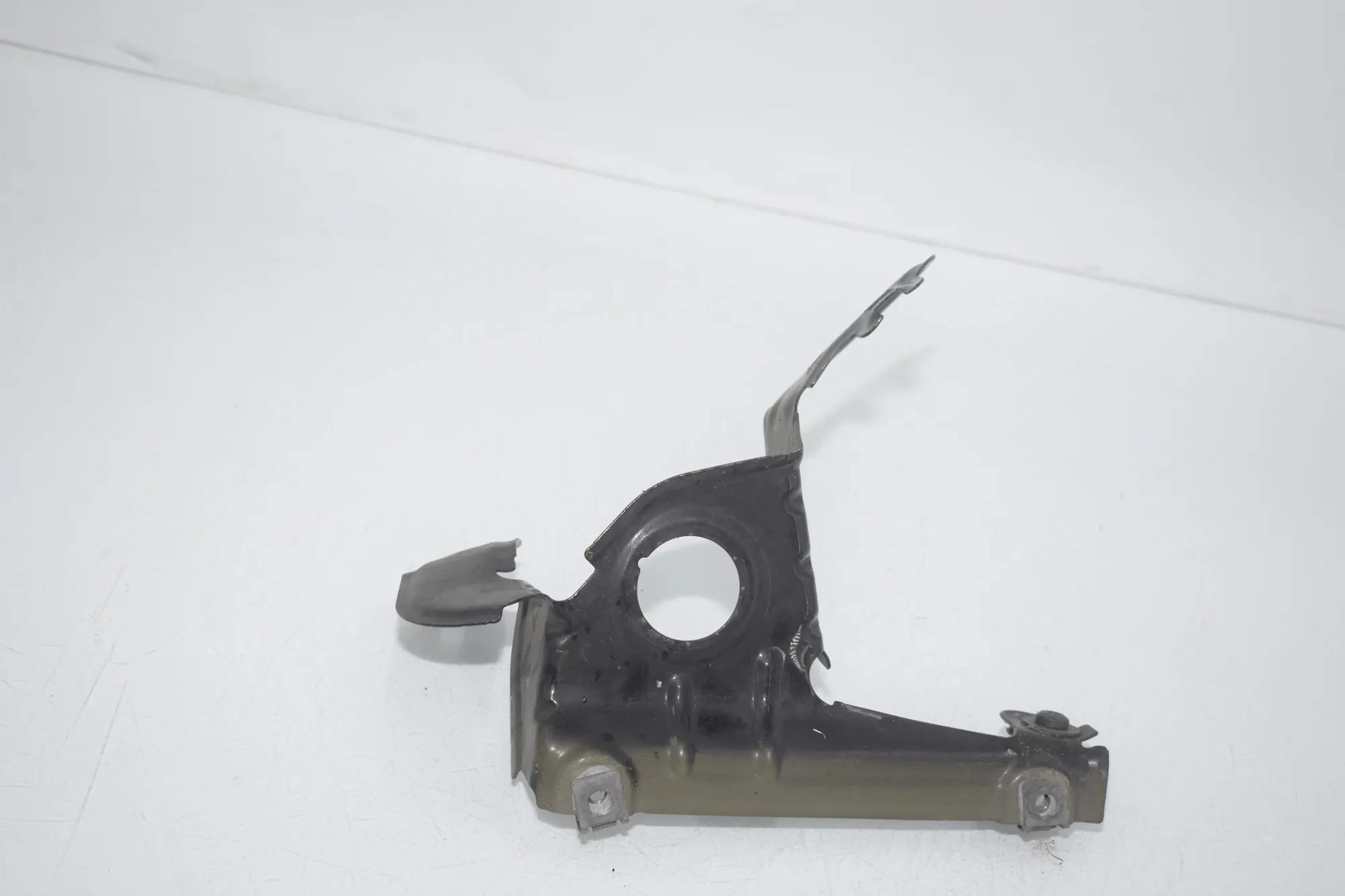 Front Right Fender Holder – OEM 7267328 · BMW X3 (F25) BMW X3 (F25) xDrive 30 d 2012