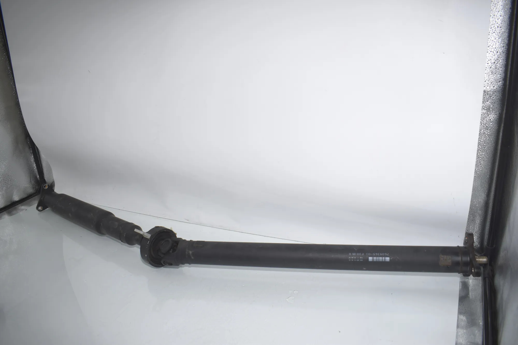 Propshaft Cardan – OEM 7609365 · BMW 3 (F30, F80) BMW 3 (F30, F80) 320 i 2012 – 2