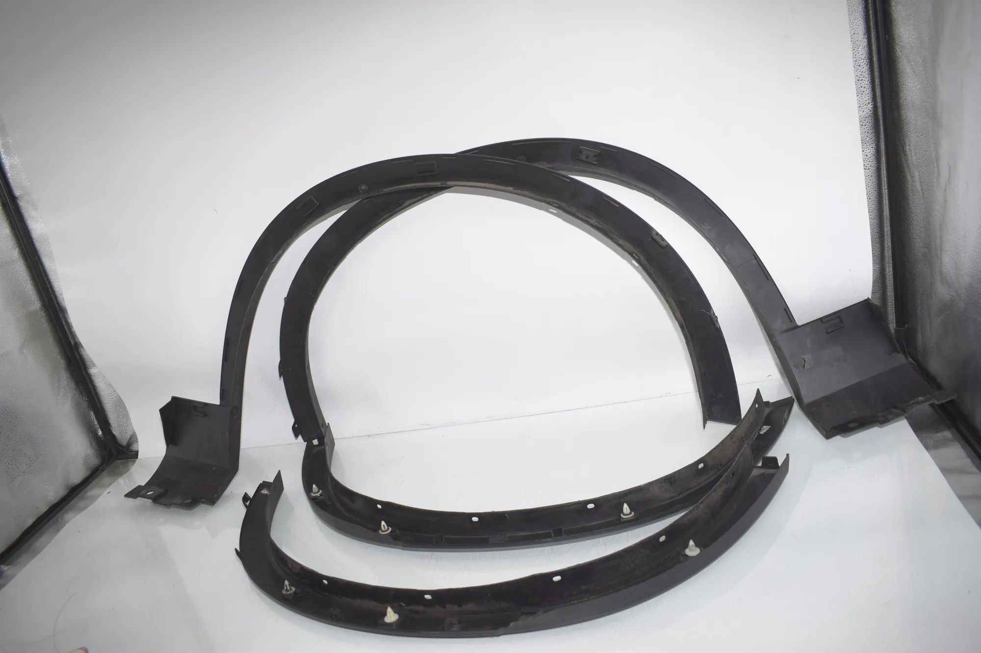 Rear Right Fender Arch Trim – OEM 7210084 · BMW X3 (F25) BMW X3 (F25) xDrive 30 d 2012 – 3