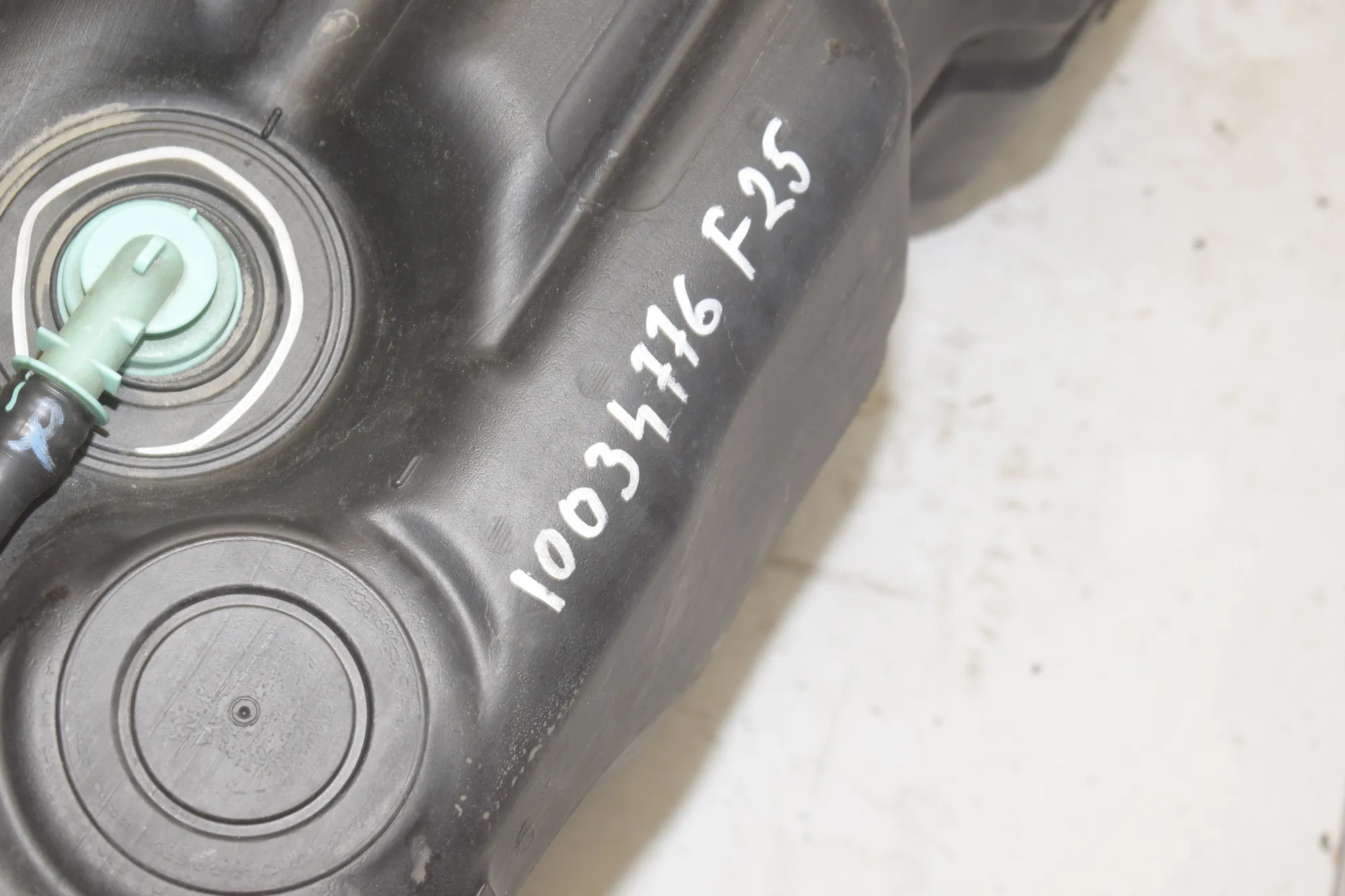 Fuel Tank – OEM 7220745 · BMW X3 (F25) BMW X3 (F25) xDrive 30 d 2012 – 5