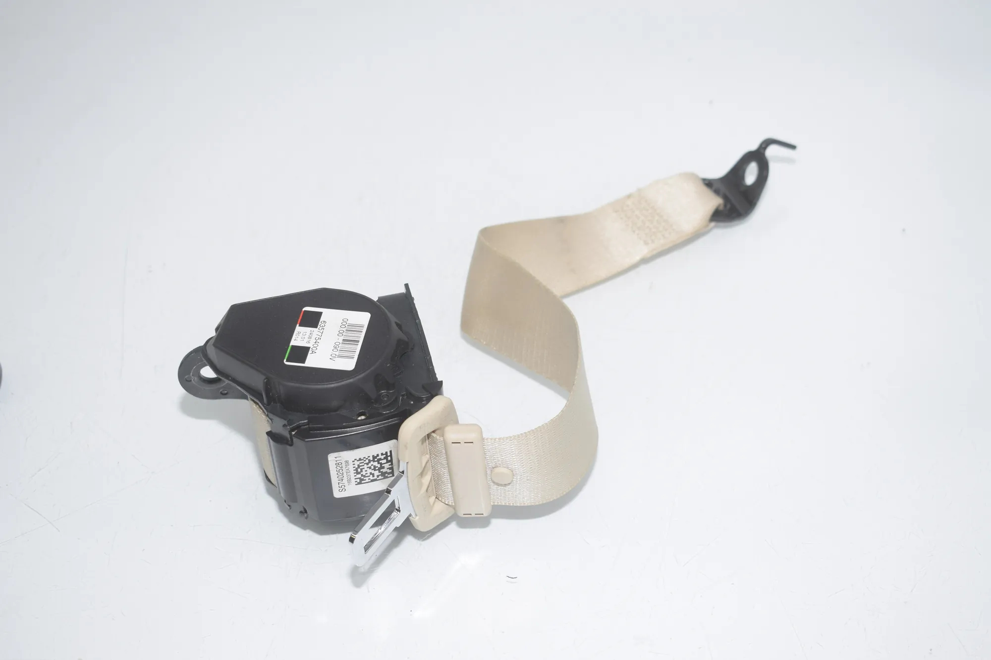 Rear Middle Seatbelt – OEM 7402528 · BMW 7 (G11, G12) 750 d, Ld xDrive 2016 – 3