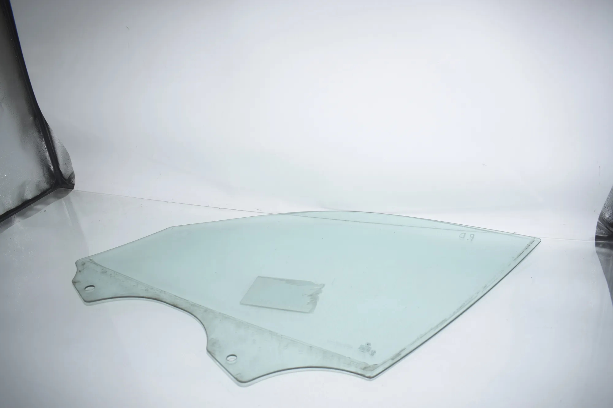 Front Right Door Window – OEM 7205850 · BMW X3 (F25) BMW X3 (F25) xDrive 30 d 2012 – 3
