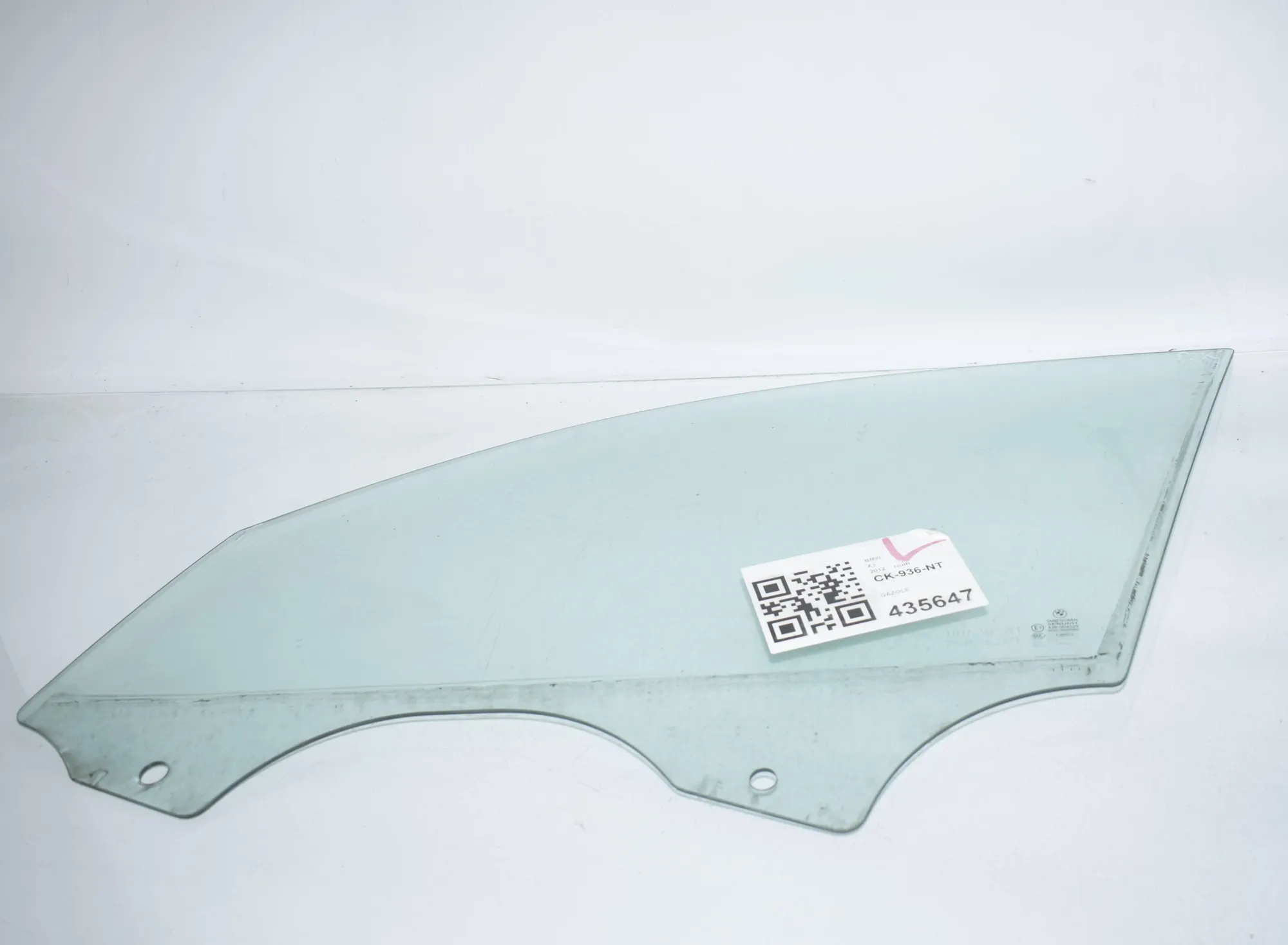 Front Left Door Window – OEM 7205849 · BMW X3 (F25) BMW X3 (F25) xDrive 30 d 2012