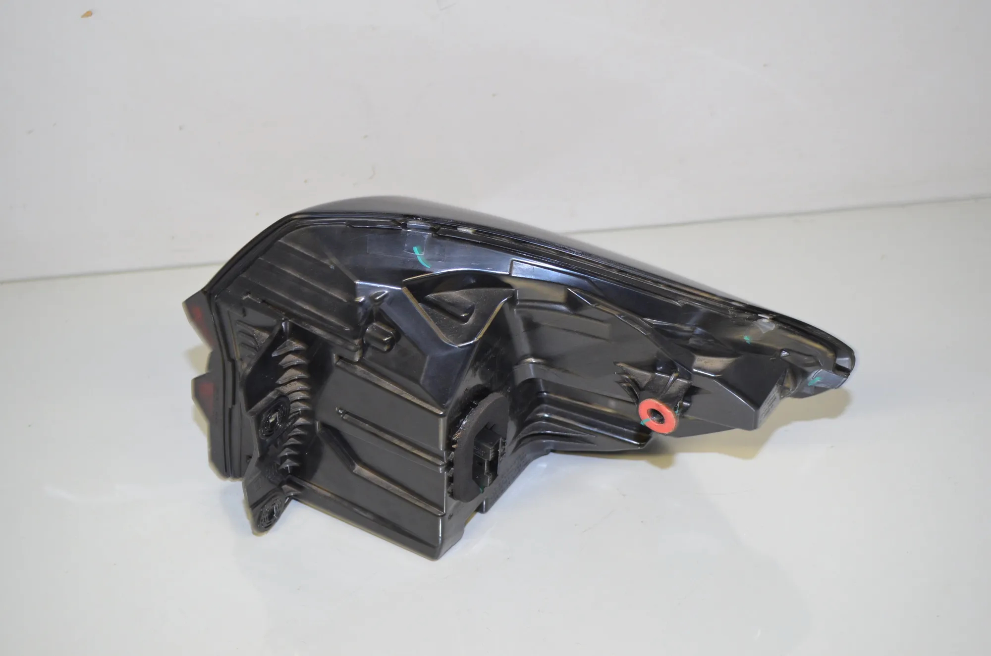 Rear Left Tail Light – OEM 9463047 · BMW iX3 (G08) BMW iX3 (G08) Electric (286 HP) 2022 – 4