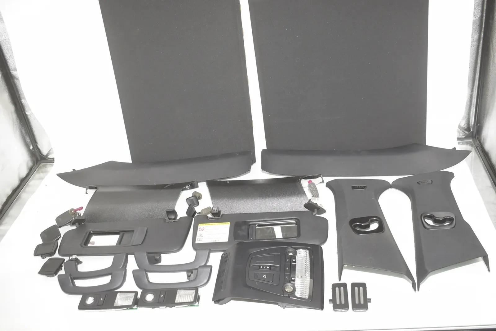 Interior Side Pillars Trim Kit – OEM 8050321 · BMW X3 (F25) BMW X3 (F25) xDrive 30 d 2012 – 4