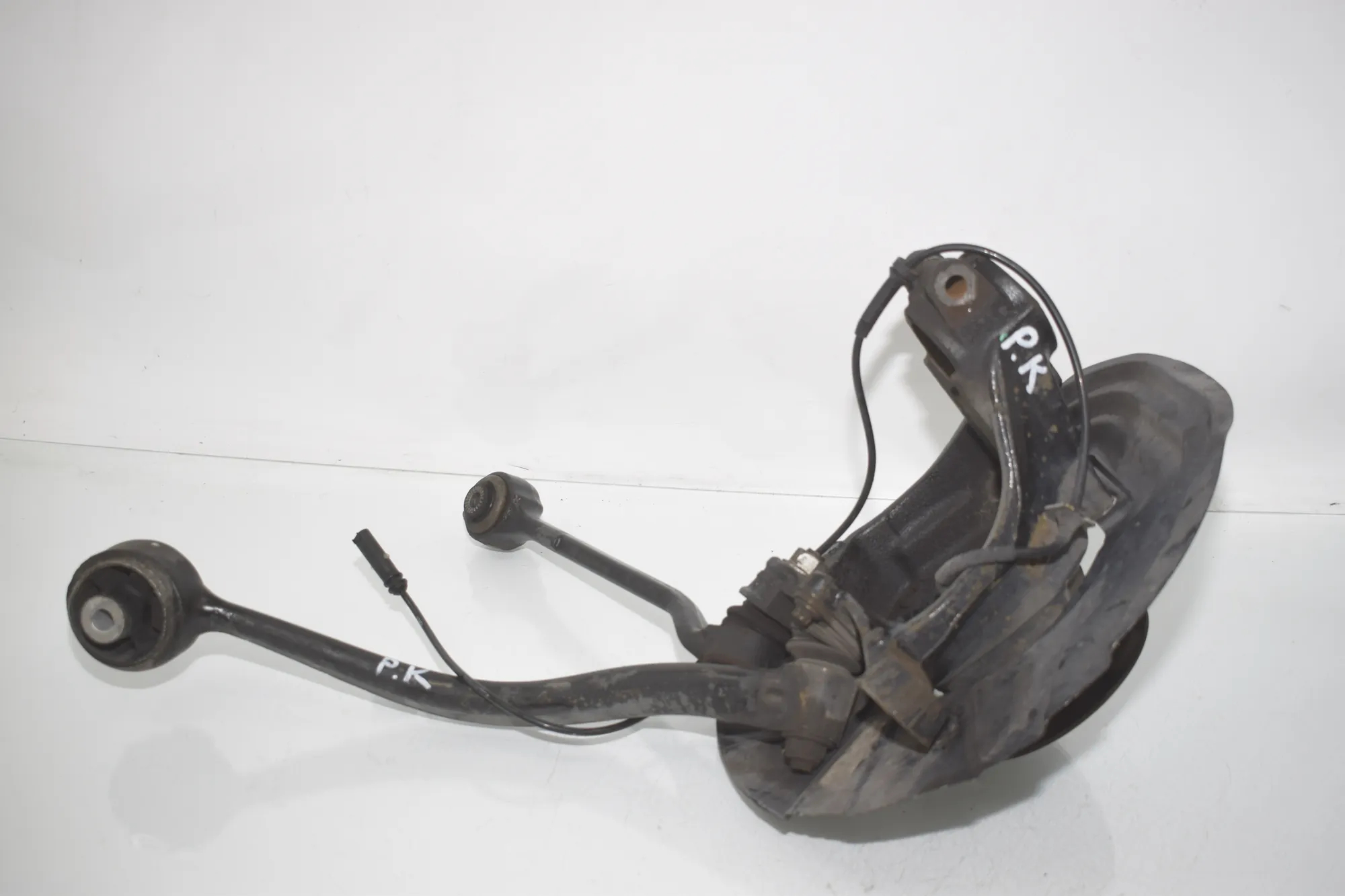 Front Left Wheel Hub – OEM 6855953 · BMW X3 (F25) BMW X3 (F25) xDrive 30 d 2012