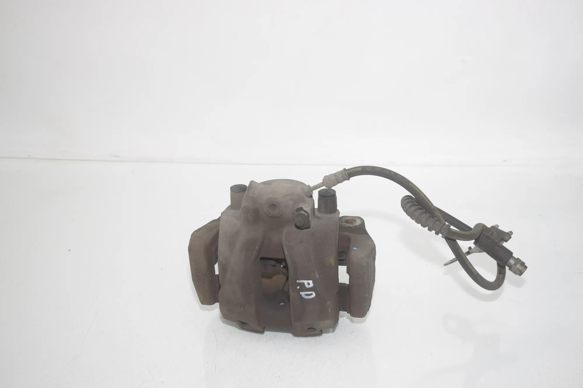 Front Right Brake Caliper – OEM 6790922 · BMW X3 (F25) BMW X3 (F25) xDrive 30 d 2012