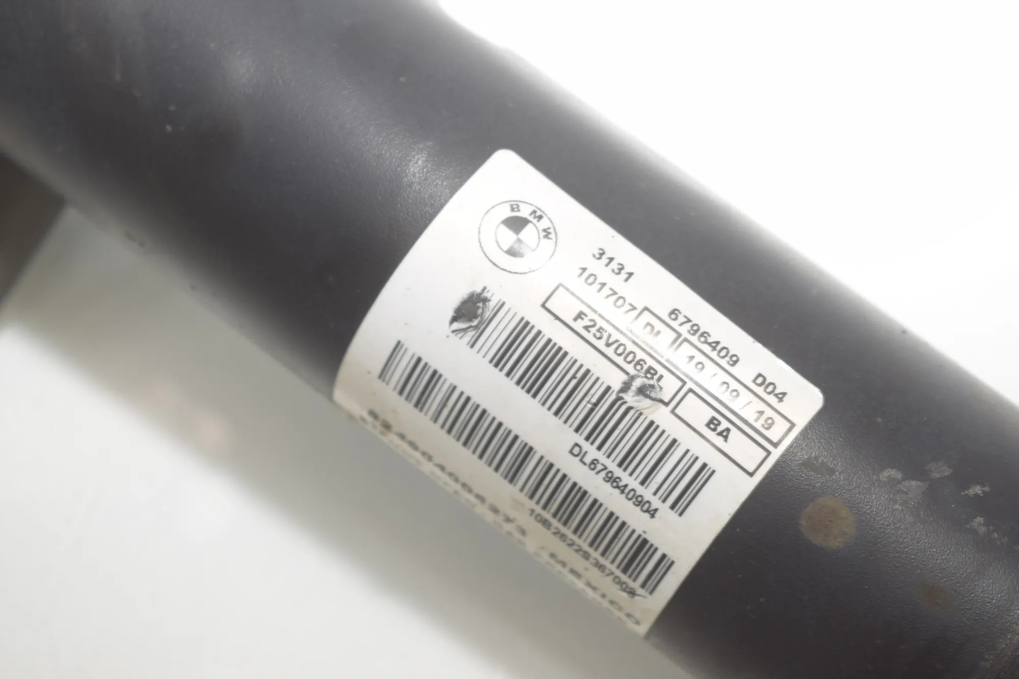 Front Left Shock Absorber – OEM 6796409 · BMW X3 (F25) BMW X3 (F25) xDrive 30 d 2012 – 5