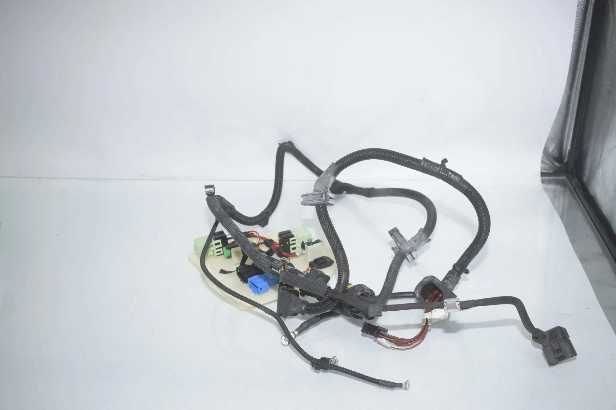 Engine Cable Harness – OEM 8518829 · BMW 5 Touring (F11) BMW 5 Touring (F11) M 550 d xDrive 2015