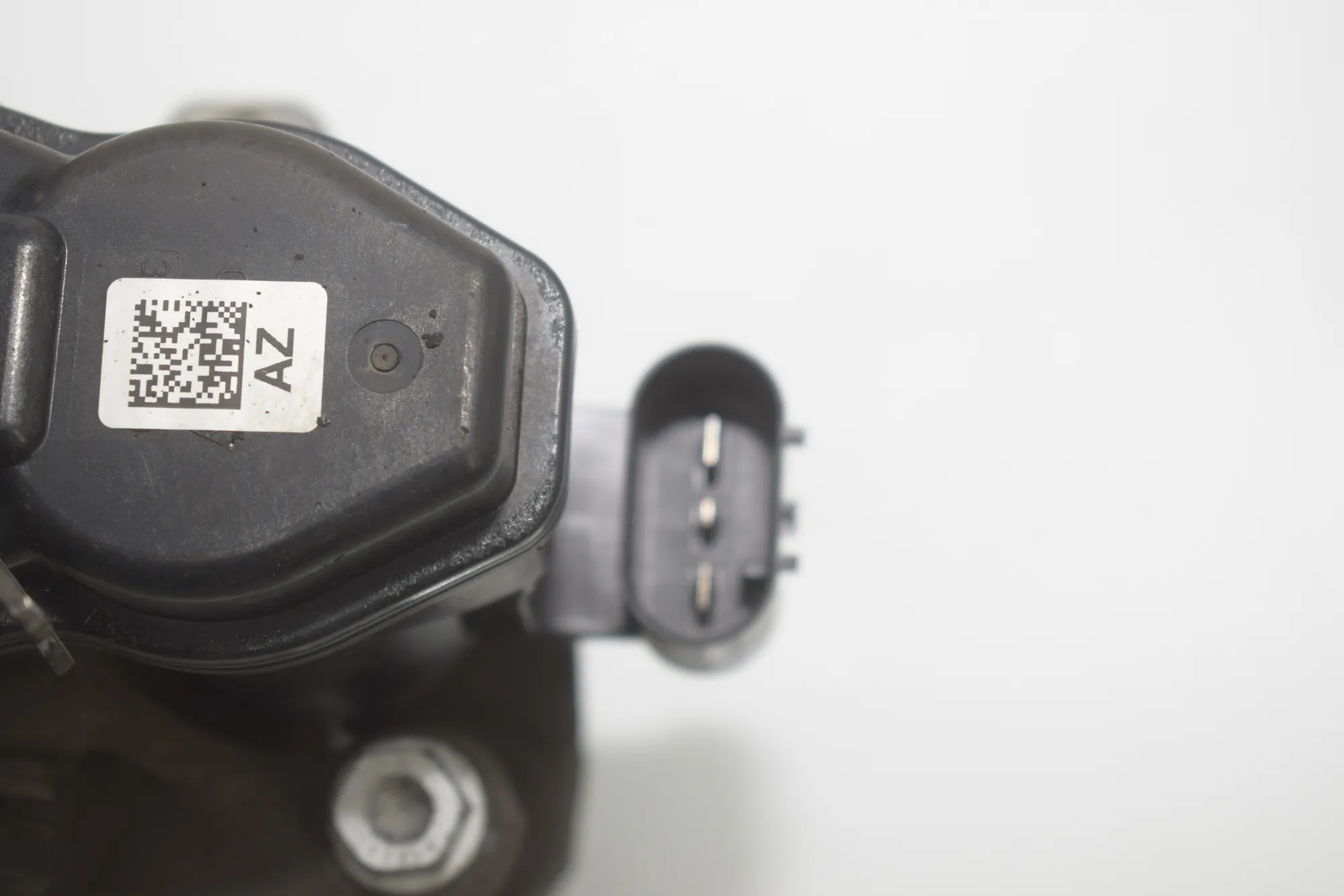 Rear Left Brake Caliper – OEM 6791017 · BMW X3 (F25) BMW X3 (F25) xDrive 30 d 2012 – 3
