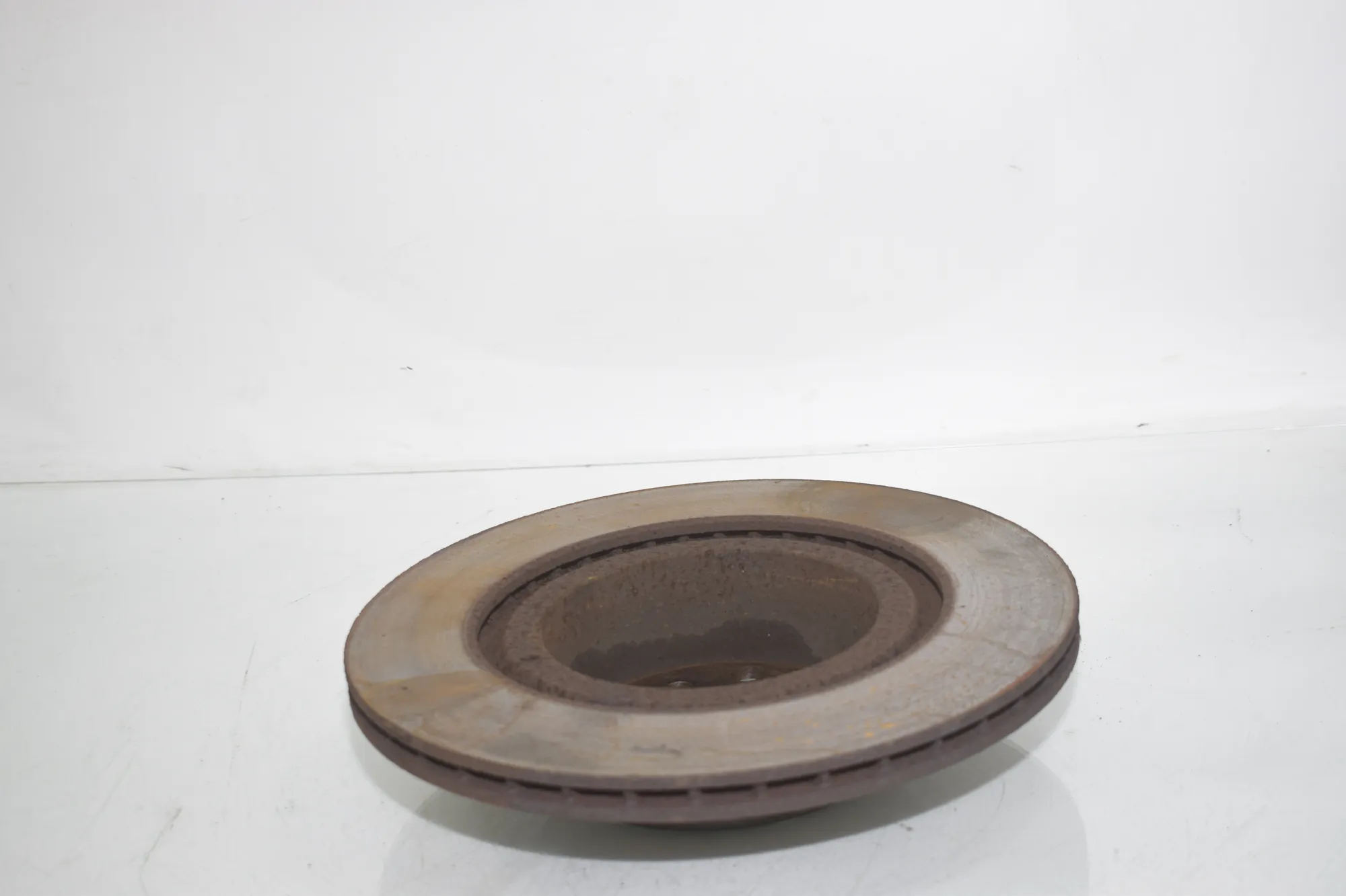 Rear Left Brake Disc – OEM 6868936 · BMW X3 (F25) BMW X3 (F25) xDrive 30 d 2012 – 4