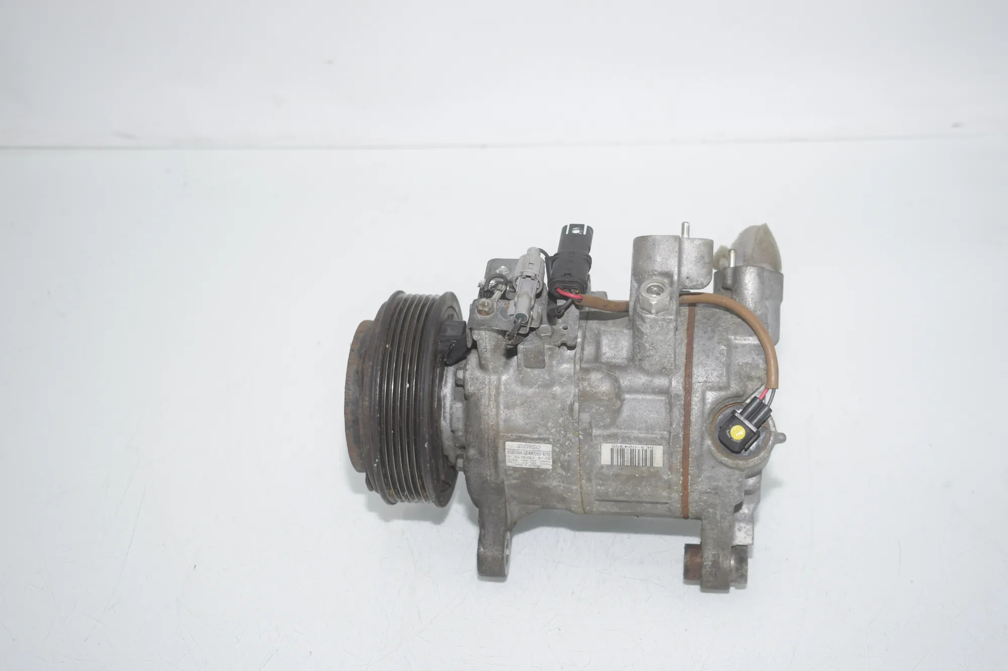 Air Condition A/C Pump – OEM 9223694 · BMW 3 (F30, F80) BMW 3 (F30, F80) 320 i 2012 – 4