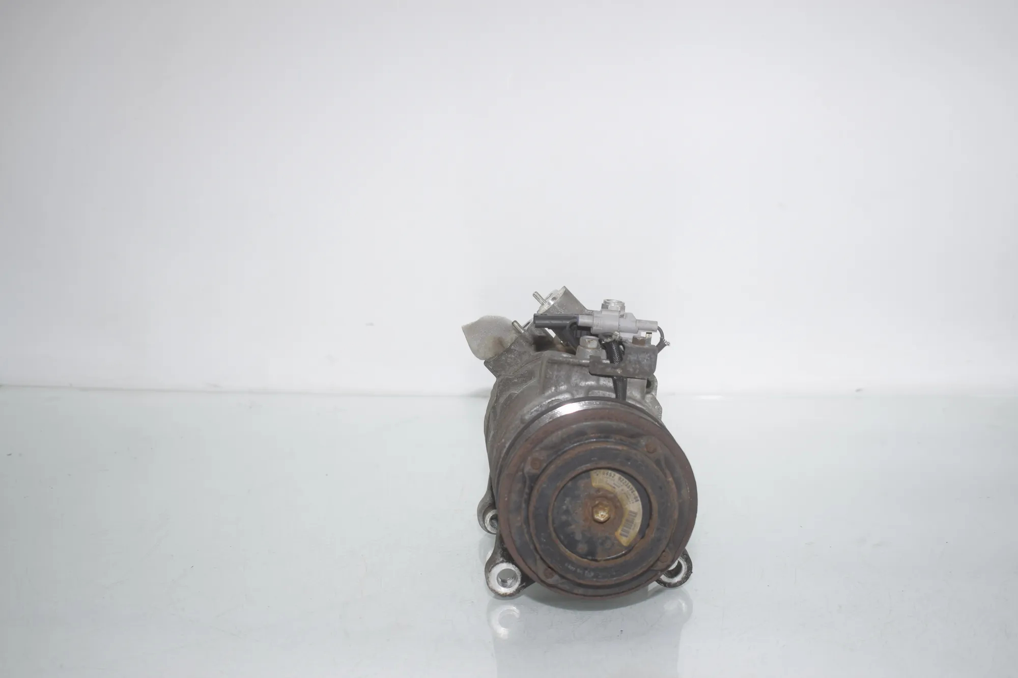 Air Condition A/C Pump – OEM 9223694 · BMW 3 (F30, F80) BMW 3 (F30, F80) 320 i 2012 – 3