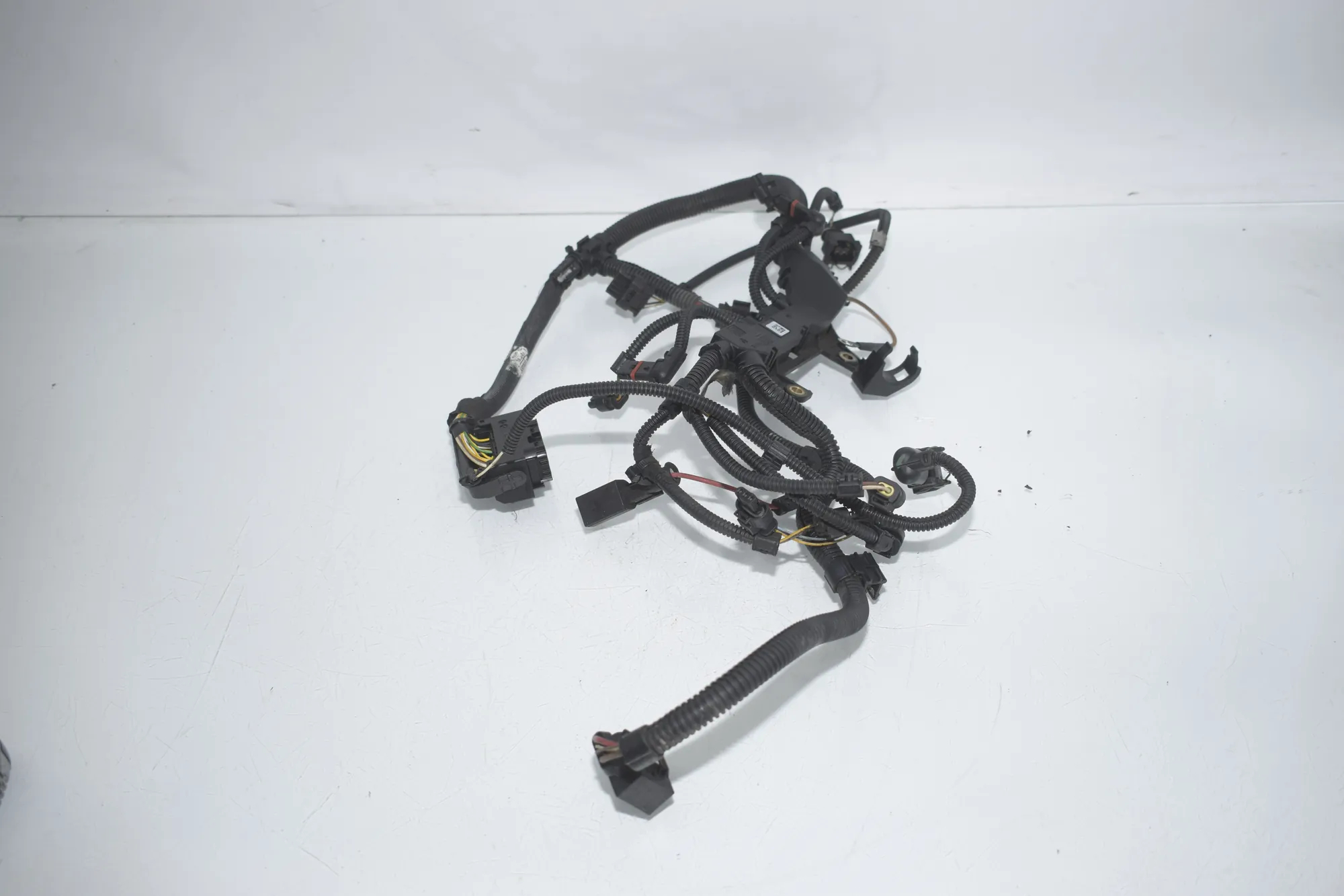 Engine Cable Harness – OEM 7605915 · BMW 3 (F30, F80) BMW 3 (F30, F80) 320 i 2012 – 3