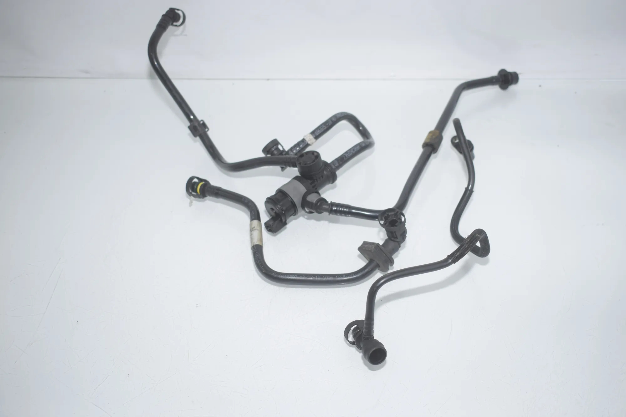Vacuum Tube – OEM 7602020 · BMW 3 (F30, F80) BMW 3 (F30, F80) 320 i 2012