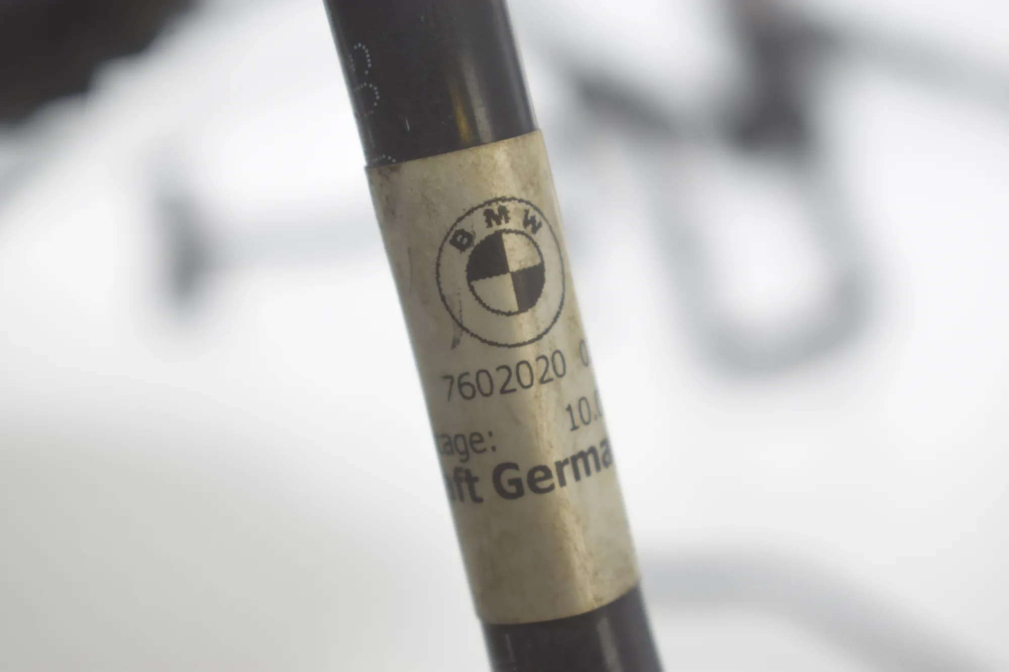 Vacuum Tube – OEM 7602020 · BMW 3 (F30, F80) BMW 3 (F30, F80) 320 i 2012 – 4