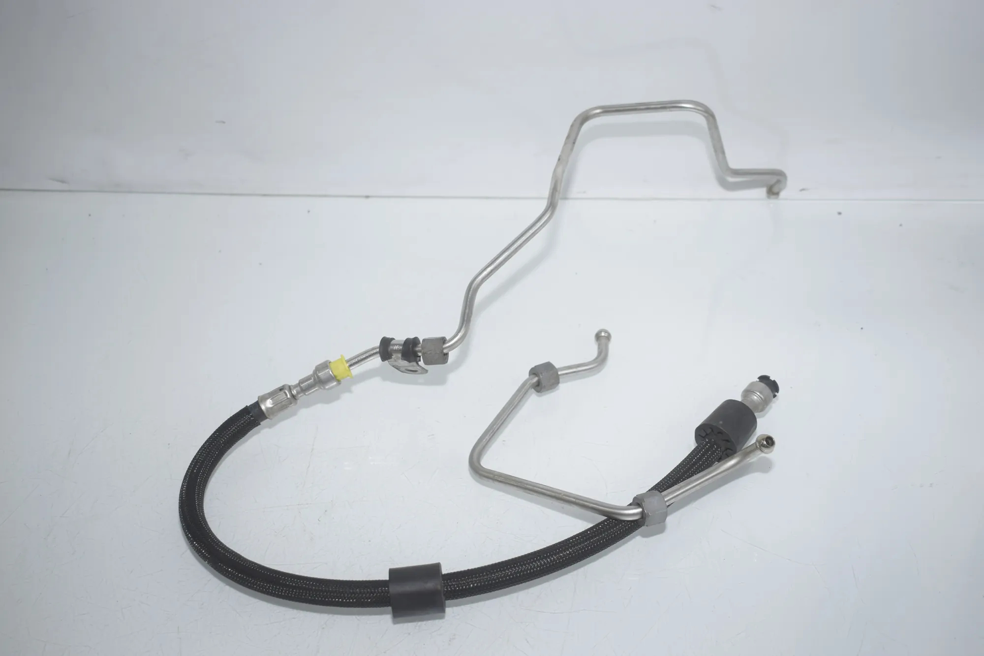 Fuel Pipe – OEM 7585426 · BMW 3 (F30, F80) BMW 3 (F30, F80) 320 i 2012 – 2