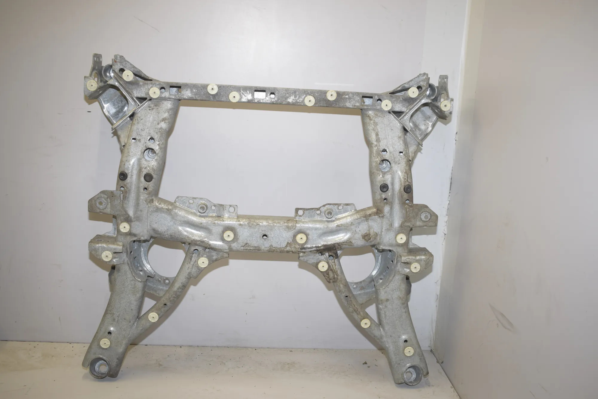 Front Subframe – OEM 6883131 · BMW 3 Touring (G21) BMW 3 Touring (G21) 320 d Mild-Hybrid 2023 – 3