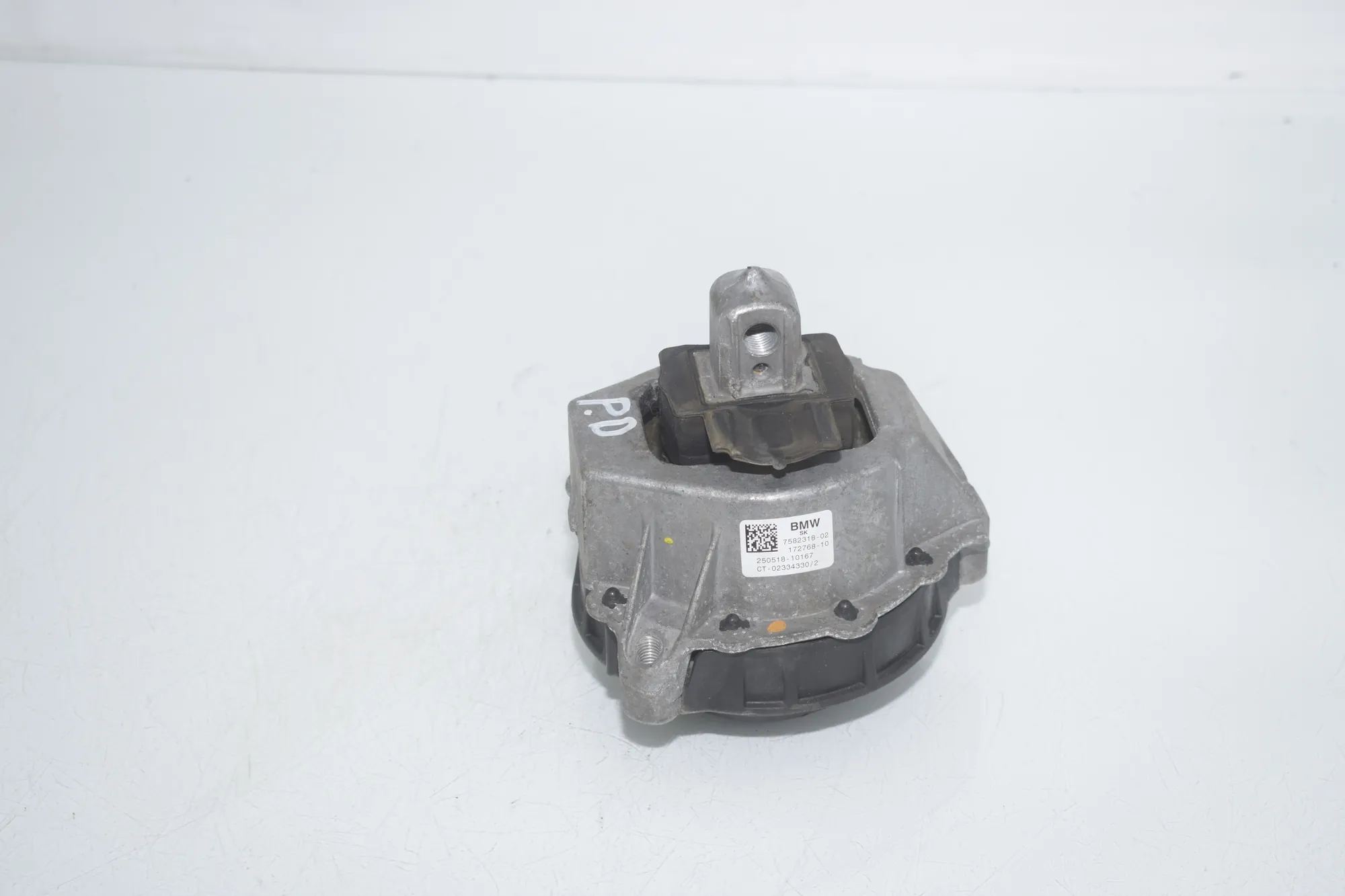 Right Side Engine Mount – OEM 7582318 · BMW 3 Touring (G21) BMW 3 Touring (G21) 320 d Mild-Hybrid 2023