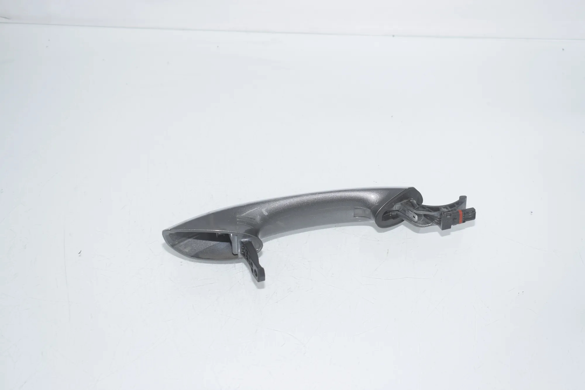 Rear Left Door Exterior Handle – OEM 7472789 · BMW 7 (G11, G12) 750 d, Ld xDrive 2016 – 4
