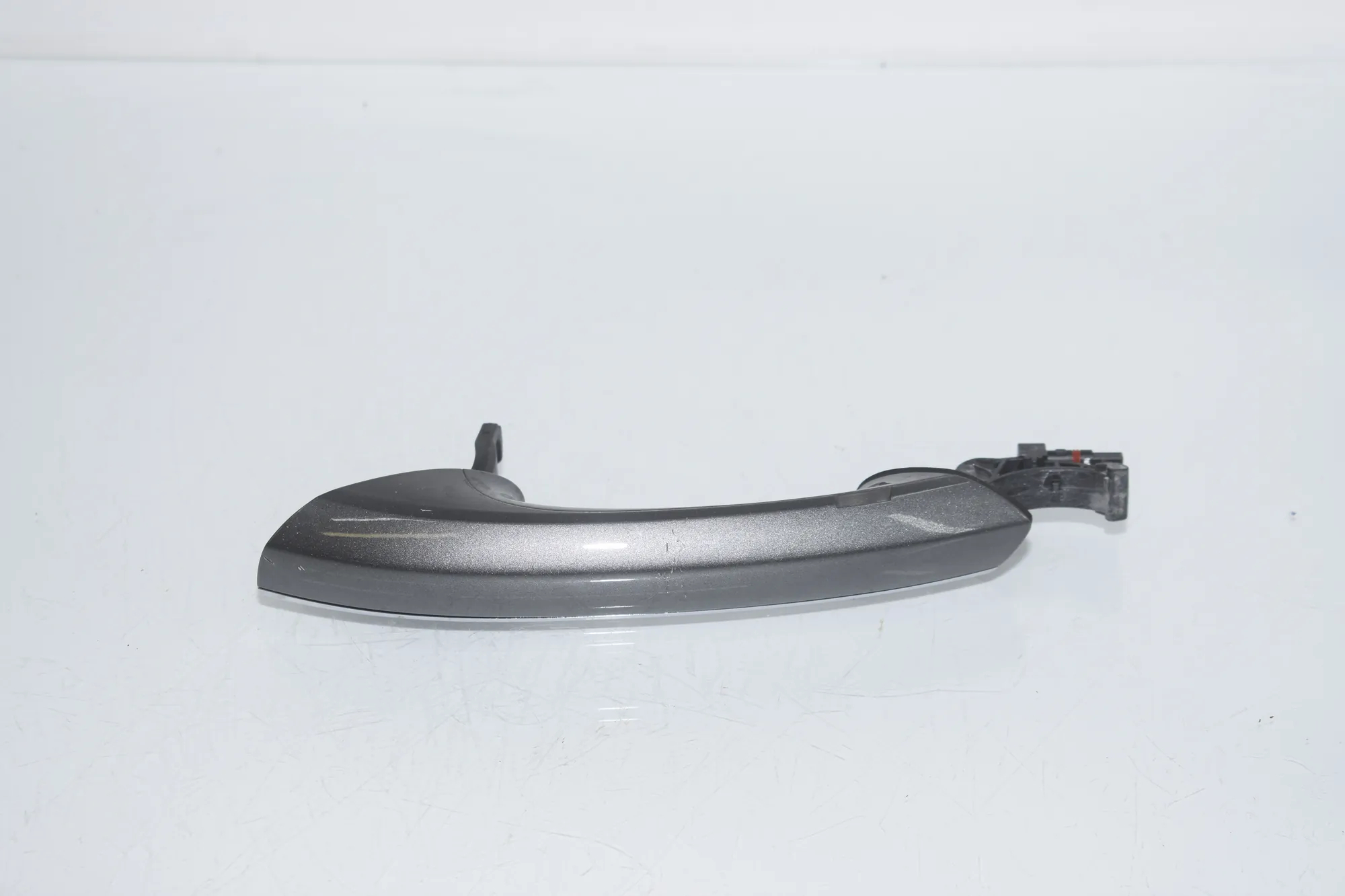 Rear Left Door Exterior Handle – OEM 7472789 · BMW 7 (G11, G12) 750 d, Ld xDrive 2016