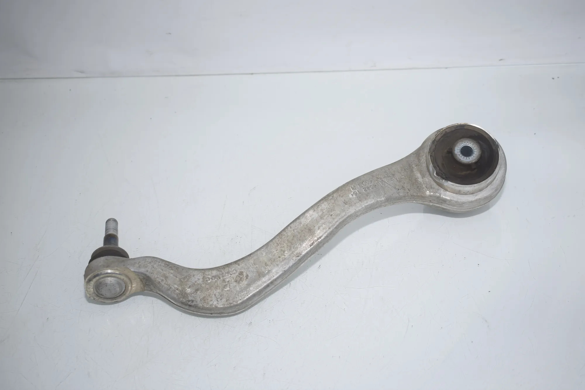Front Right Curved Control Arm – OEM 6894662 · BMW 3 Touring (G21) BMW 3 Touring (G21) 320 d Mild-Hybrid 2023