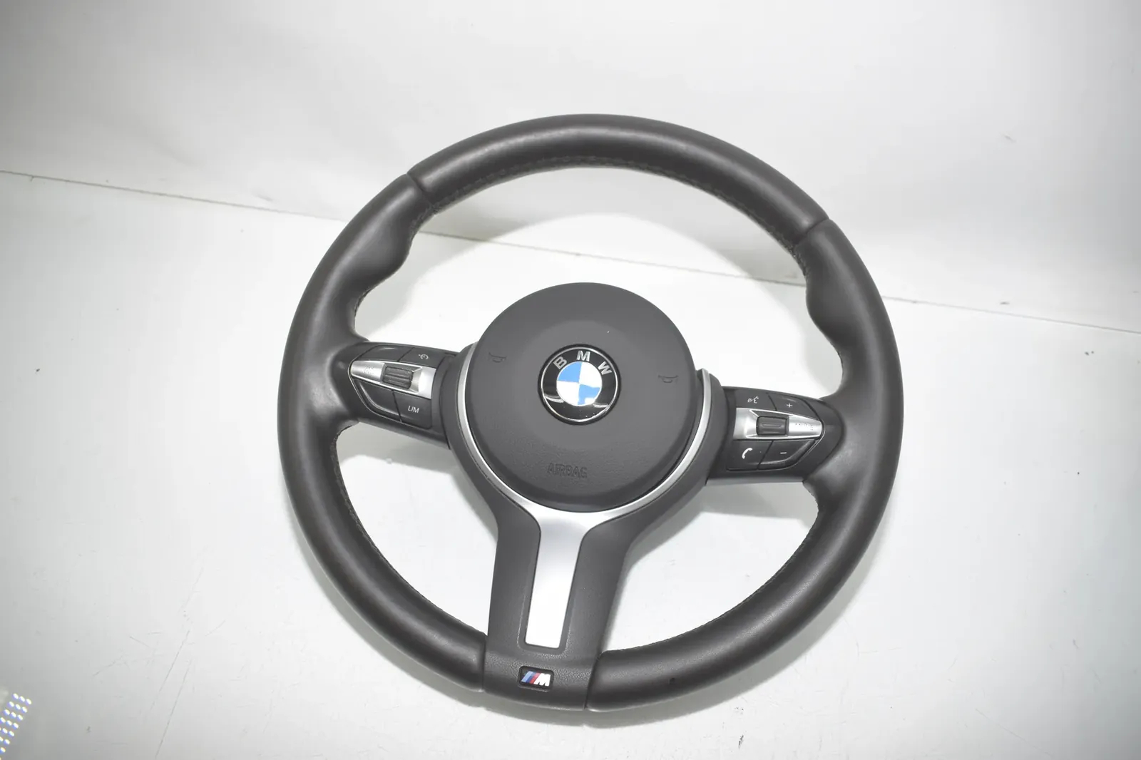 Steering Wheel – OEM 8047792 · BMW 2 Active Tourer (F45) BMW 2 Active Tourer (F45) 225 xe 2019 – 2