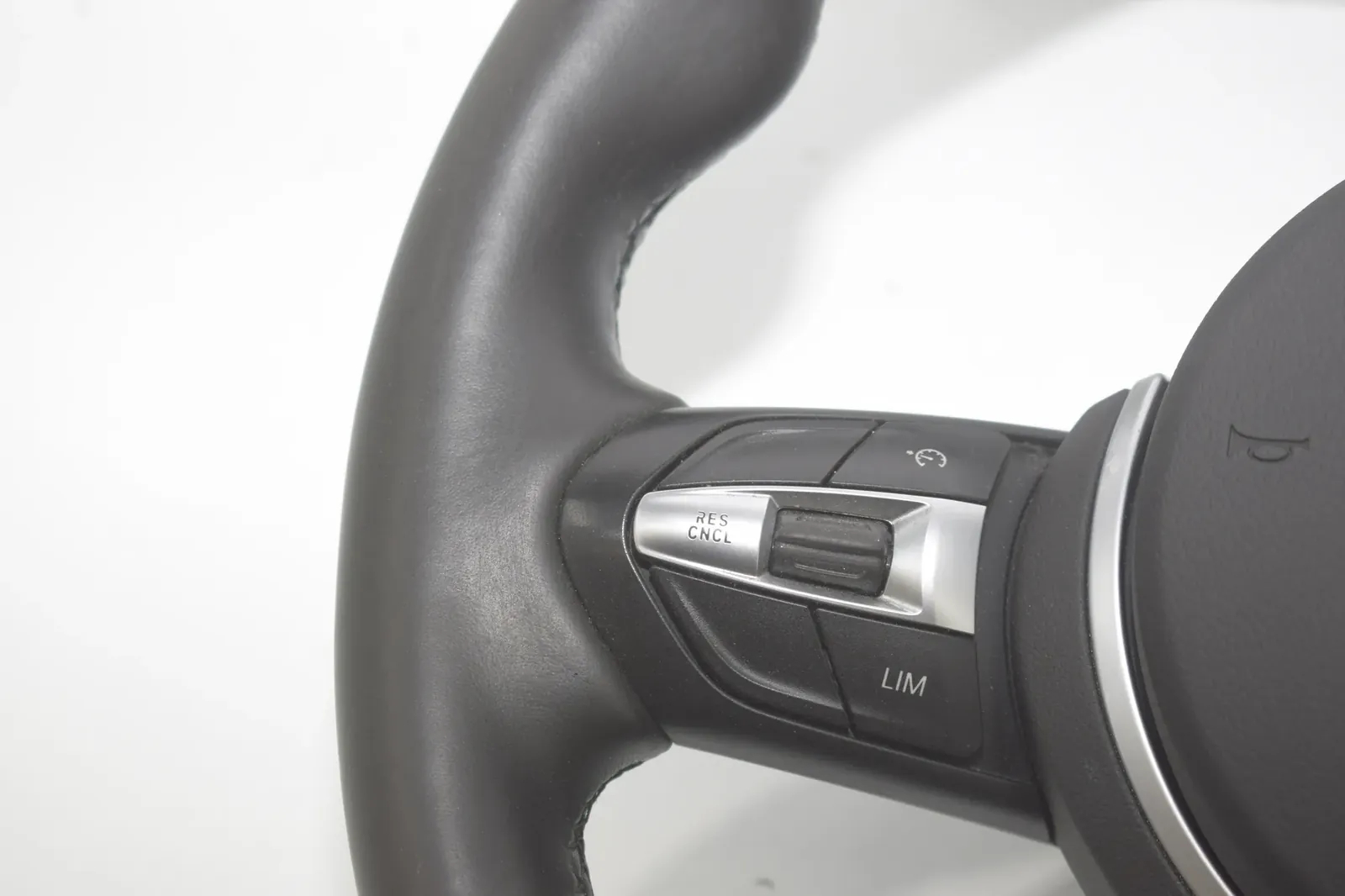 Steering Wheel – OEM 8047792 · BMW 2 Active Tourer (F45) BMW 2 Active Tourer (F45) 225 xe 2019 – 3