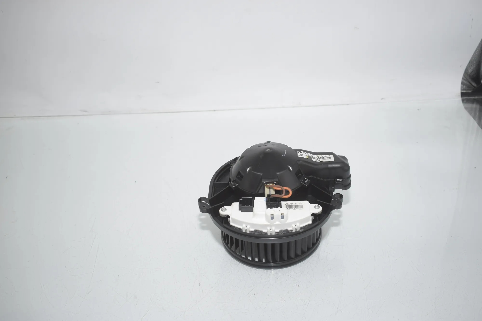 Heater Blower Fan – OEM 9270254 · BMW 3 (F30, F80) BMW 3 (F30, F80) 320 i 2012