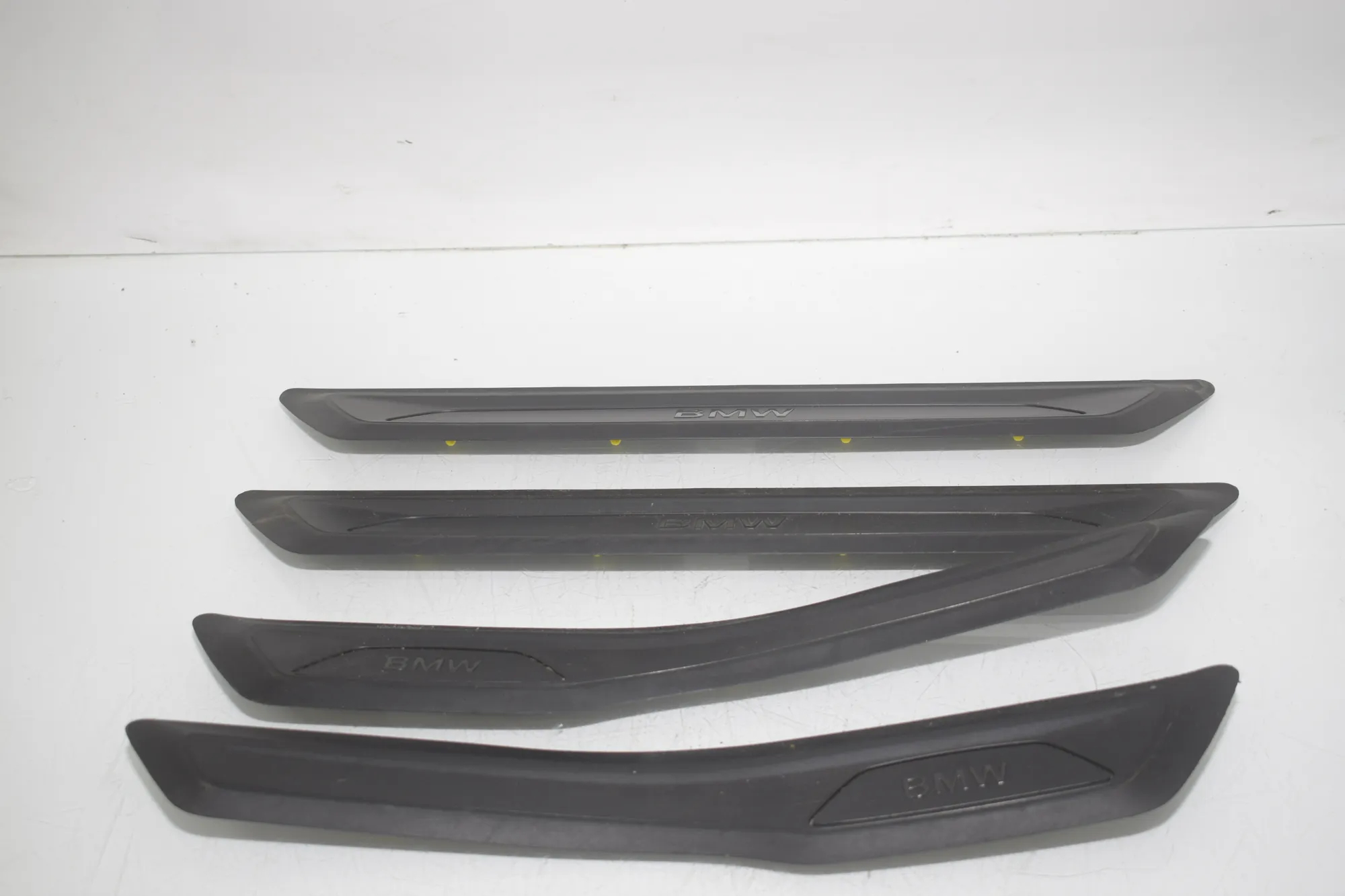 Door Sill Trim Kit – OEM 7263314 · BMW 3 (F30, F80) BMW 3 (F30, F80) 320 i 2012