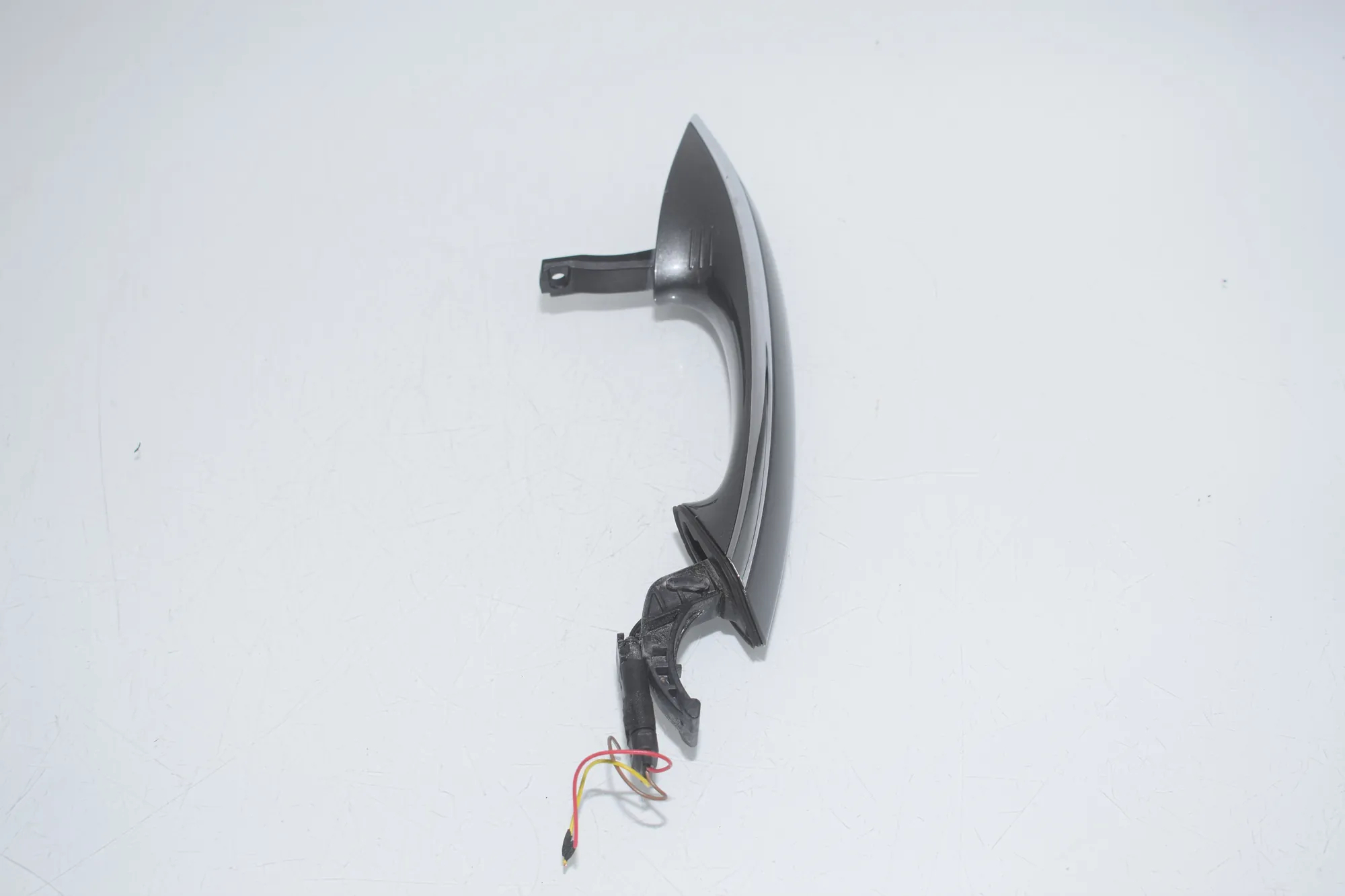 Front Left Door Exterior Handle – OEM 7472725 · BMW 7 (G11, G12) 750 d, Ld xDrive 2016 – 3
