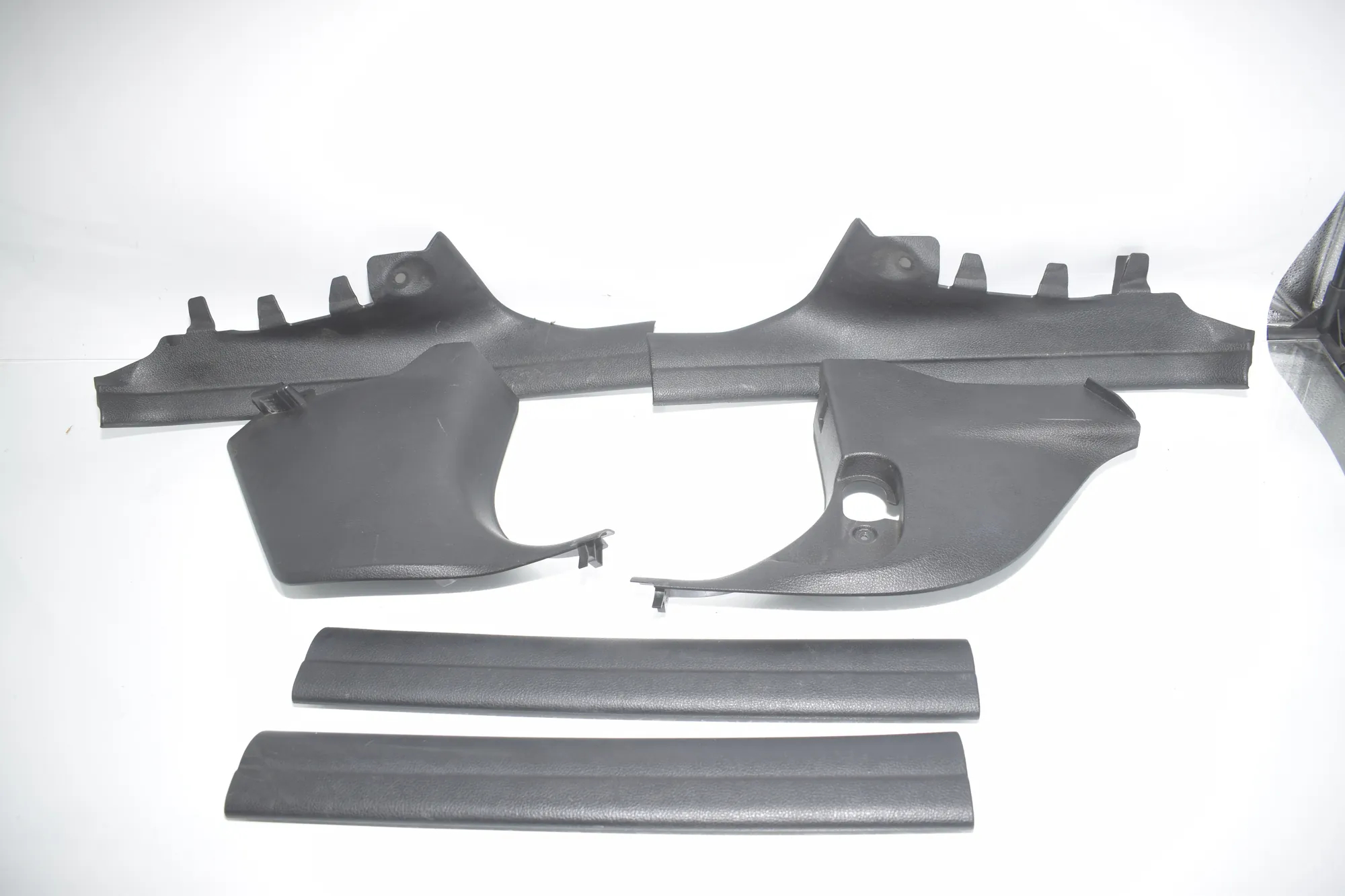 Other Trim Parts – OEM 7221903 · BMW 3 (F30, F80) BMW 3 (F30, F80) 320 i 2012