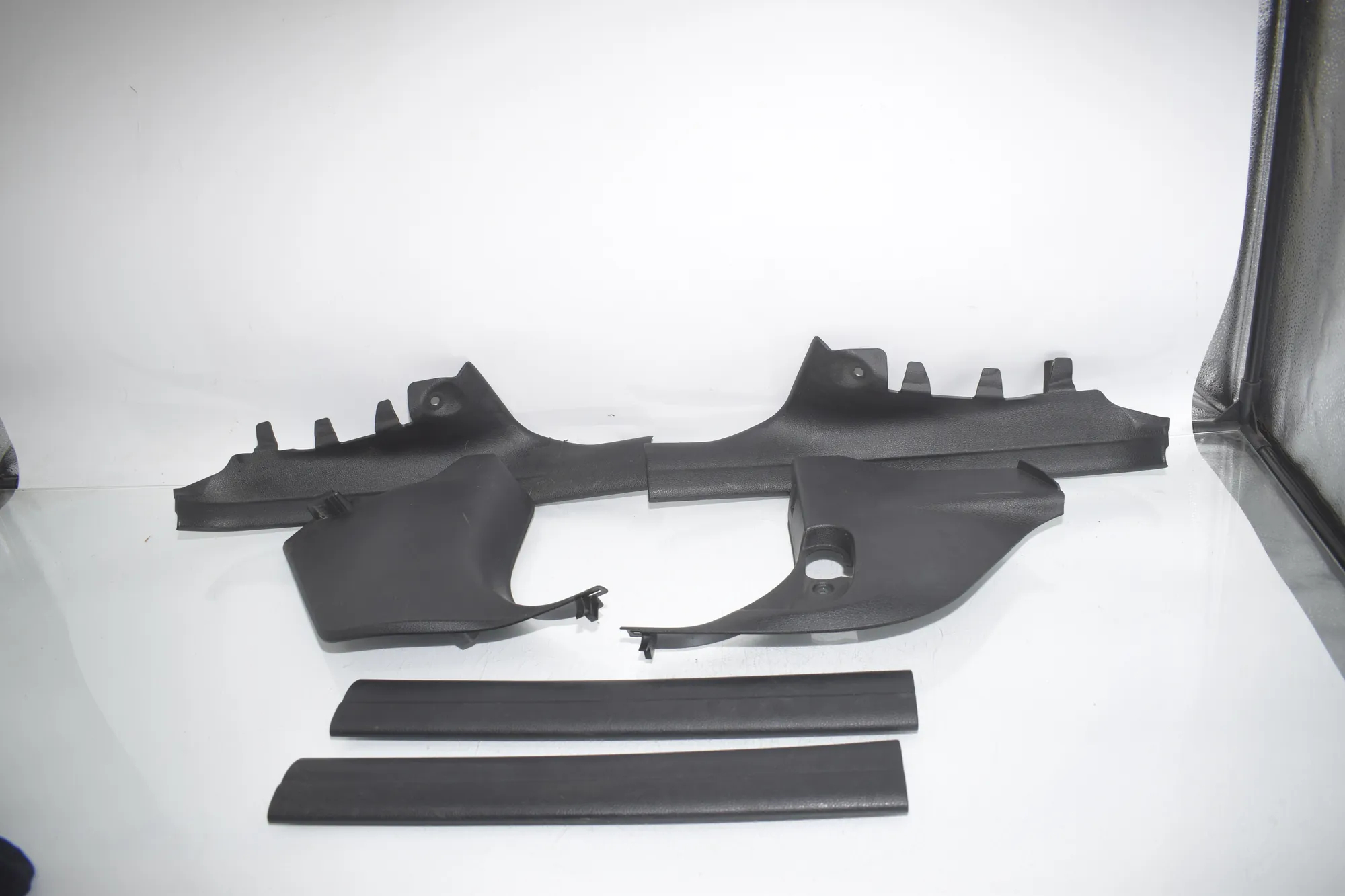 Other Trim Parts – OEM 7221903 · BMW 3 (F30, F80) BMW 3 (F30, F80) 320 i 2012 – 3