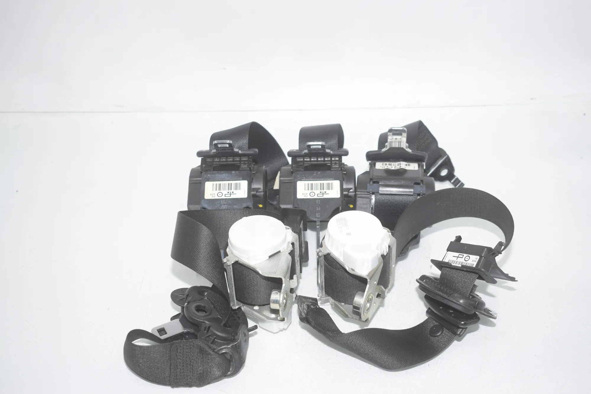 Front Right Seatbelt – OEM 7243308 · BMW 3 (F30, F80) BMW 3 (F30, F80) 320 i 2012