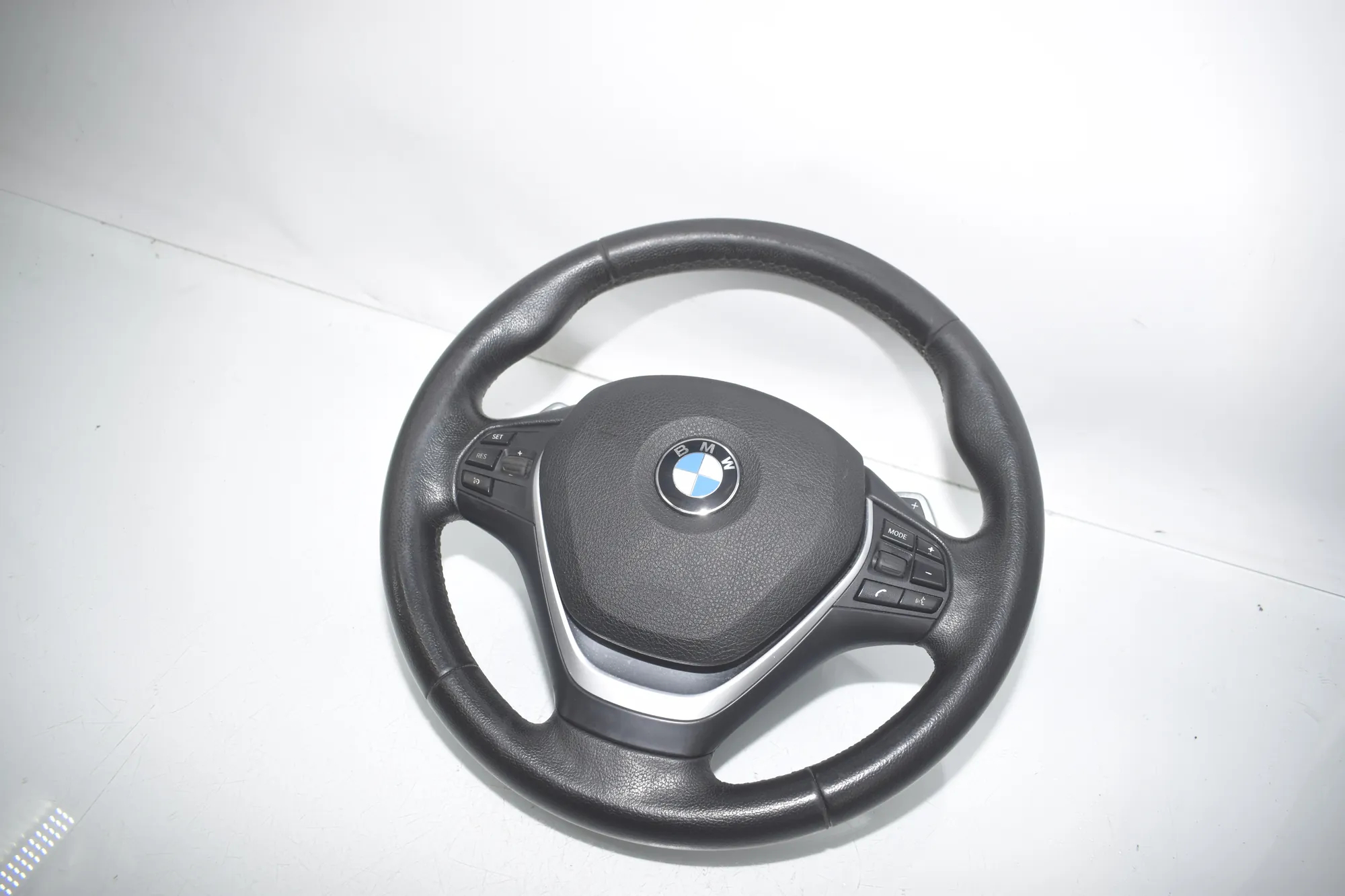 Steering Wheel – OEM 6791315 · BMW 3 (F30, F80) BMW 3 (F30, F80) 320 i 2012 – 2