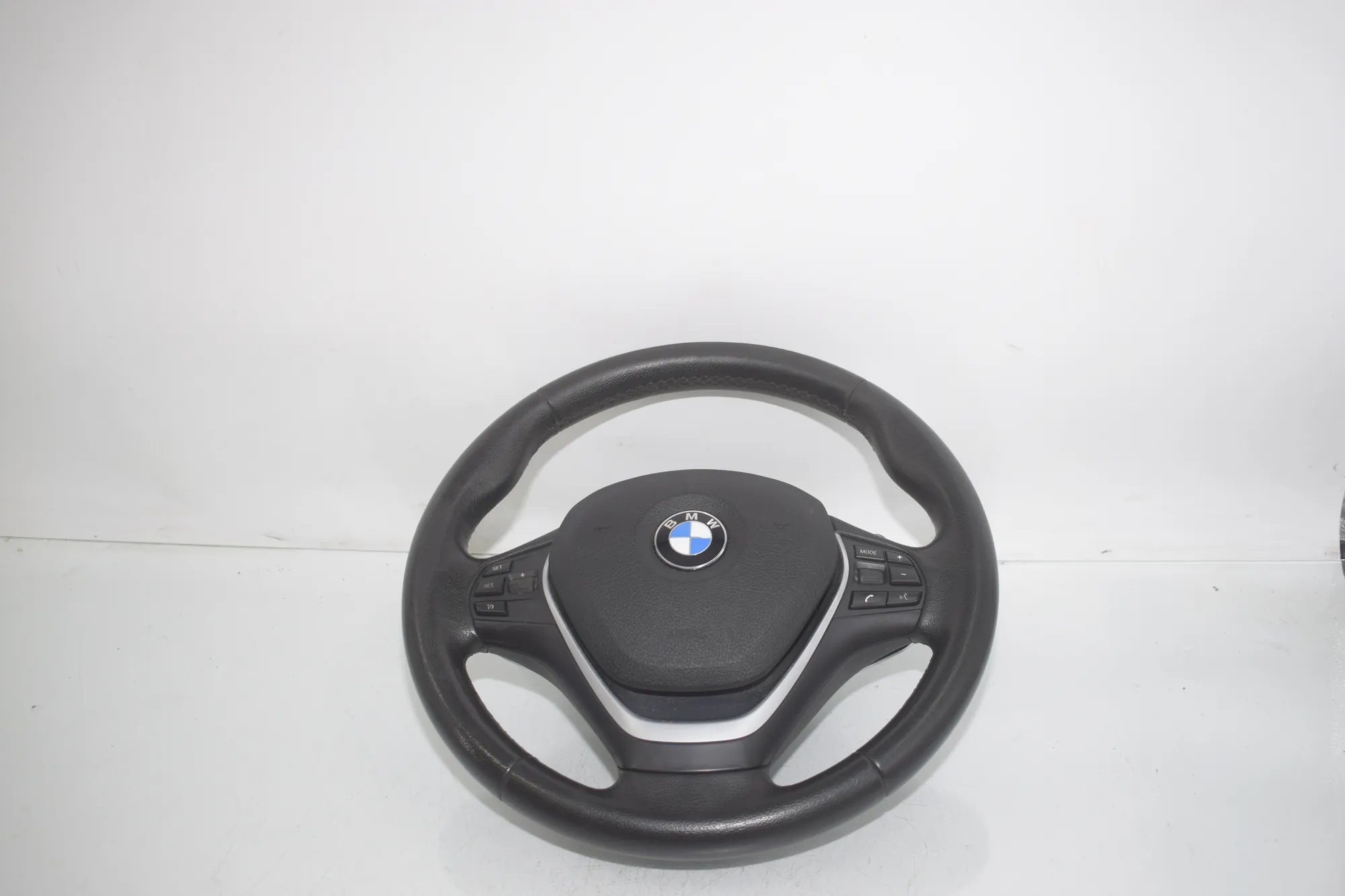 Steering Wheel – OEM 6791315 · BMW 3 (F30, F80) BMW 3 (F30, F80) 320 i 2012