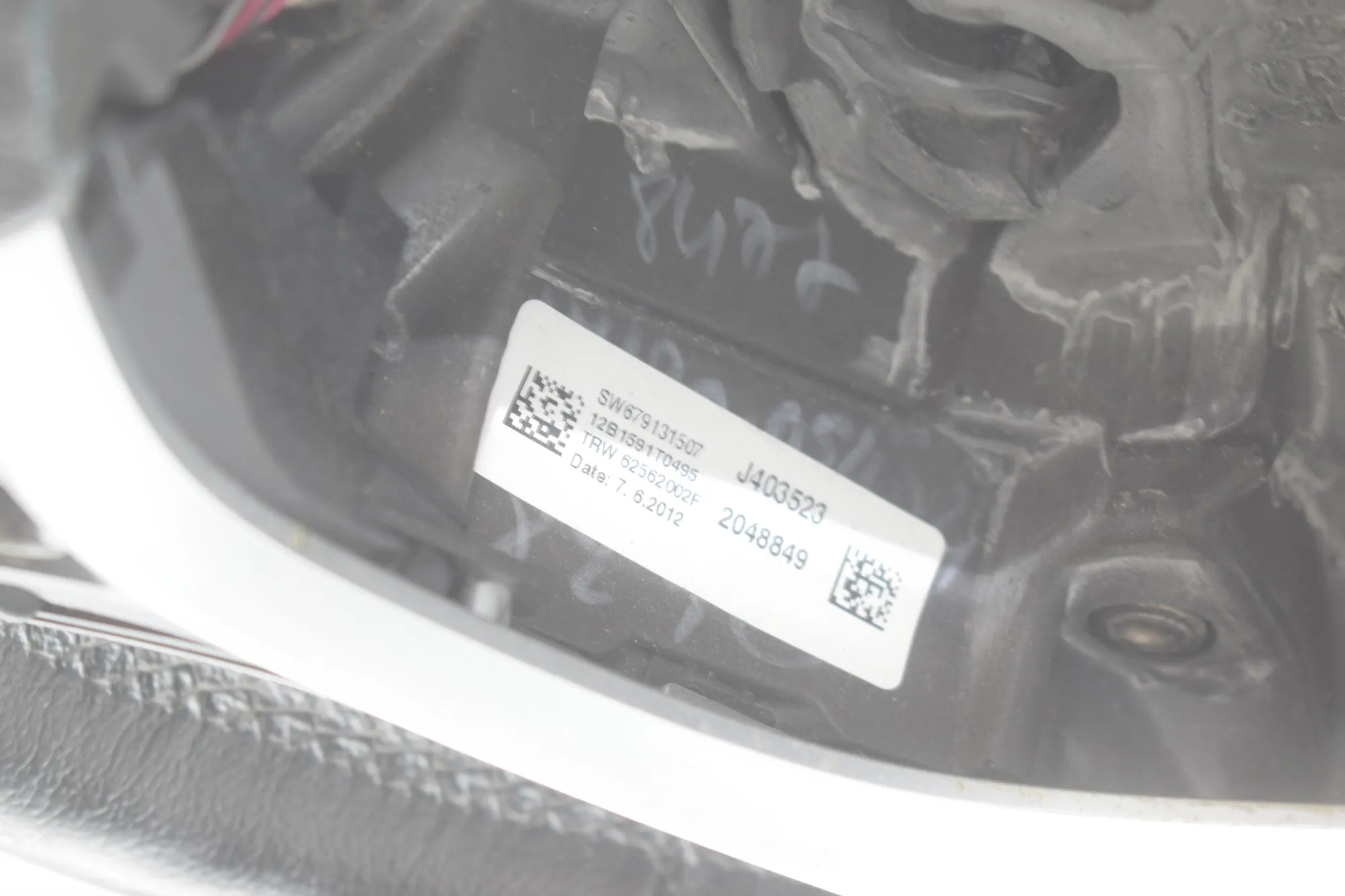 Steering Wheel – OEM 6791315 · BMW 3 (F30, F80) BMW 3 (F30, F80) 320 i 2012 – 8