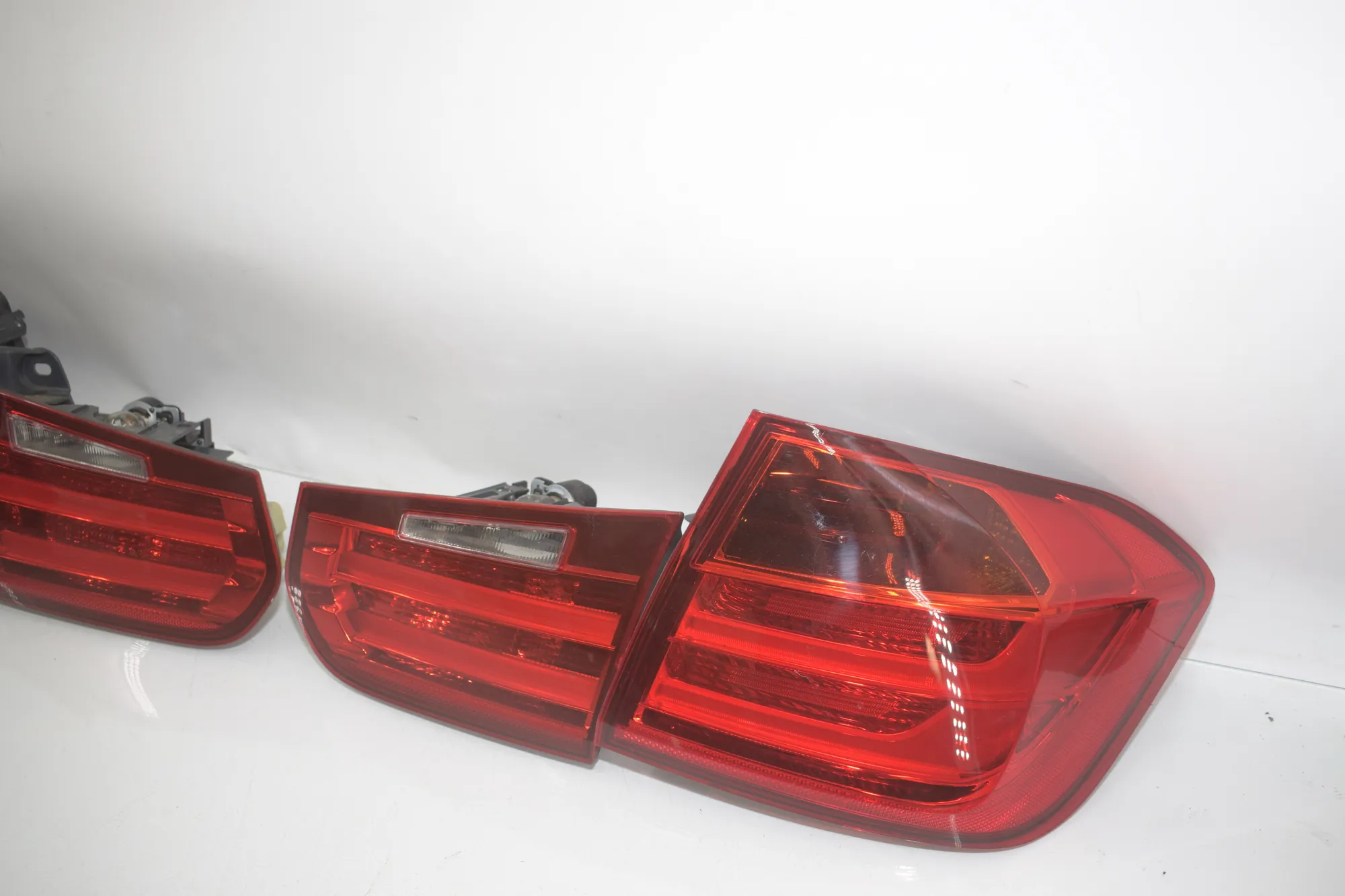 Rear Tail Light Set – OEM 7312845 · BMW 3 (F30, F80) BMW 3 (F30, F80) 320 i 2012 – 4