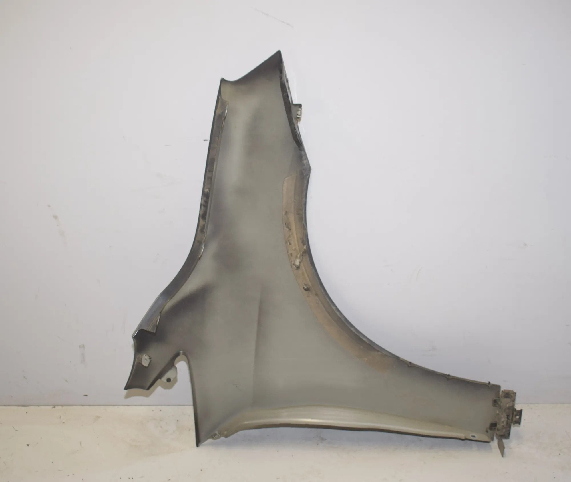 Front Left Fender · BMW 2 Active Tourer (F45) BMW 2 Active Tourer (F45) 216 i 2017 – 3