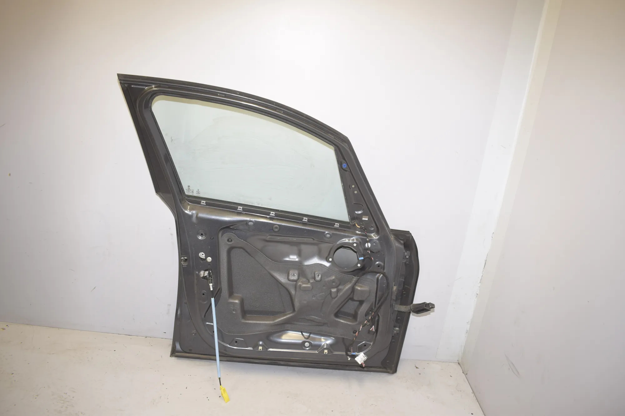 Front Left Door · BMW 2 Active Tourer (F45) BMW 2 Active Tourer (F45) 216 i 2017 – 5