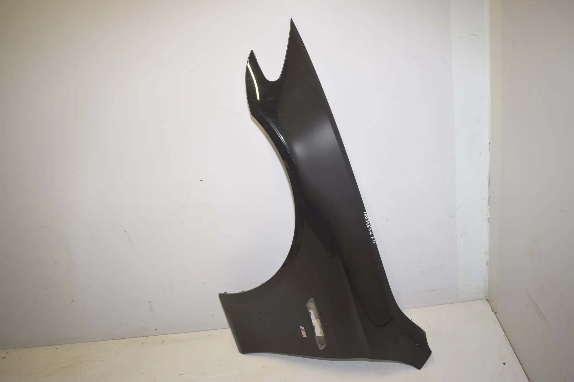 Front Left Fender · BMW 5 Touring (F11) BMW 5 Touring (F11) M 550 d xDrive 2015