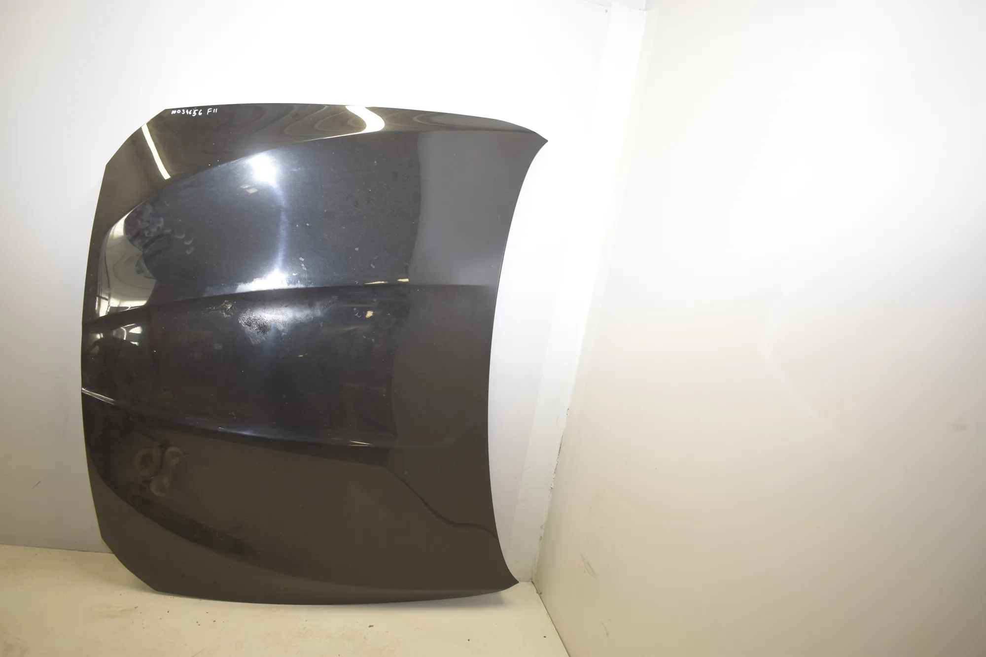 Bonnet Hood · BMW 5 Touring (F11) BMW 5 Touring (F11) M 550 d xDrive 2015 – 3