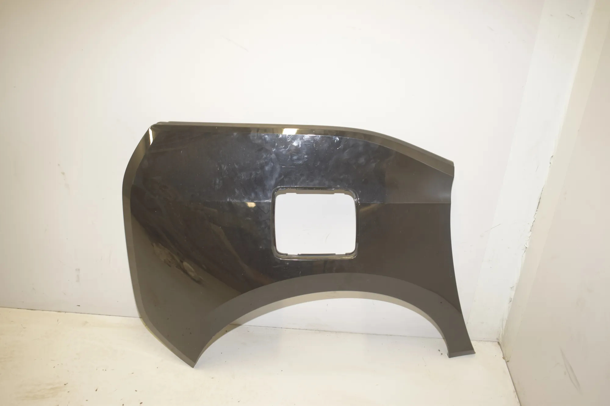 Rear Right Side Wing – OEM 7369572 · BMW i3 (I01) BMW i3 (I01) Electric 2020