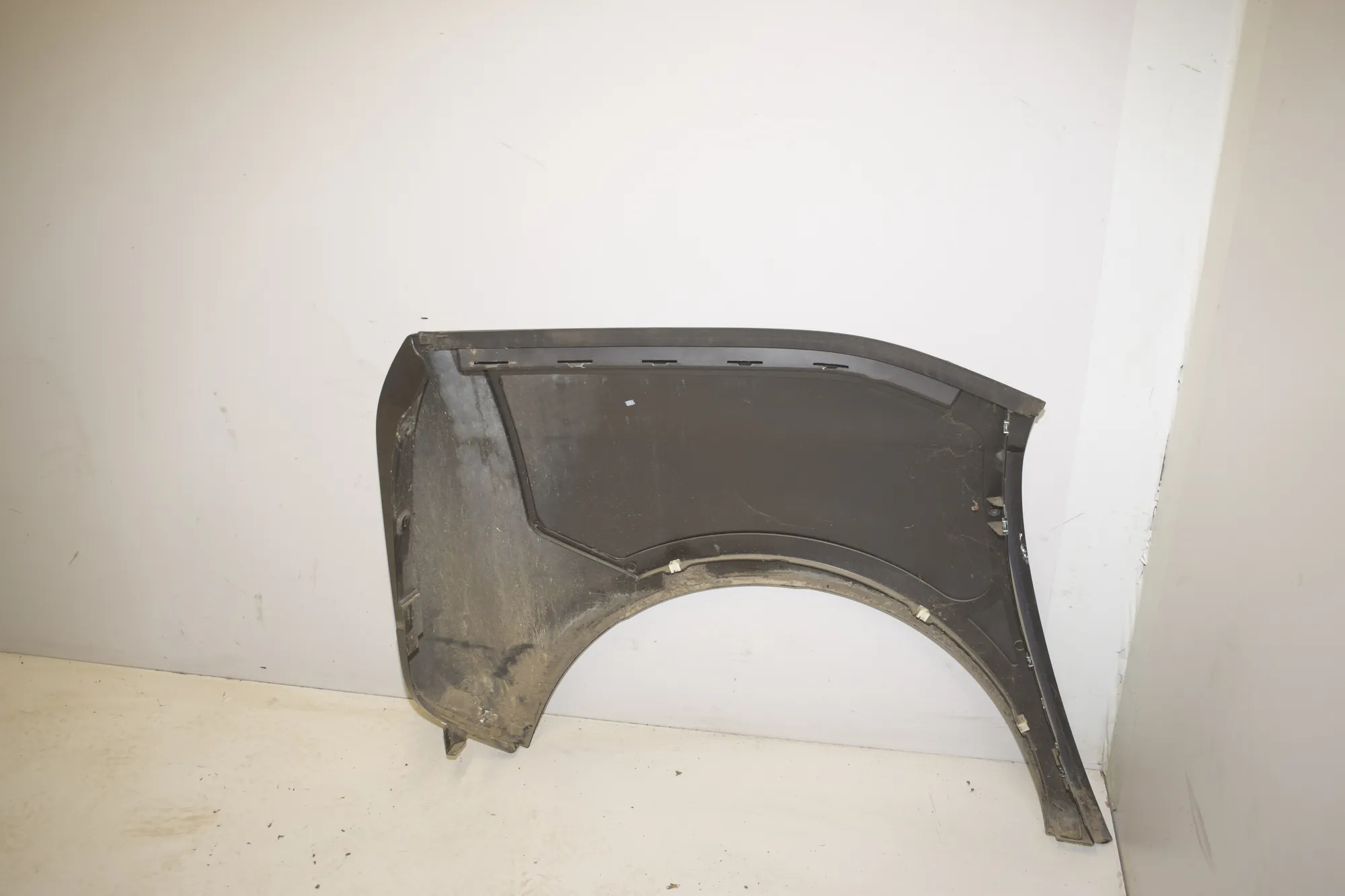 Rear Left Fender – OEM 7369571 · BMW i3 (I01) BMW i3 (I01) Electric 2020 – 4