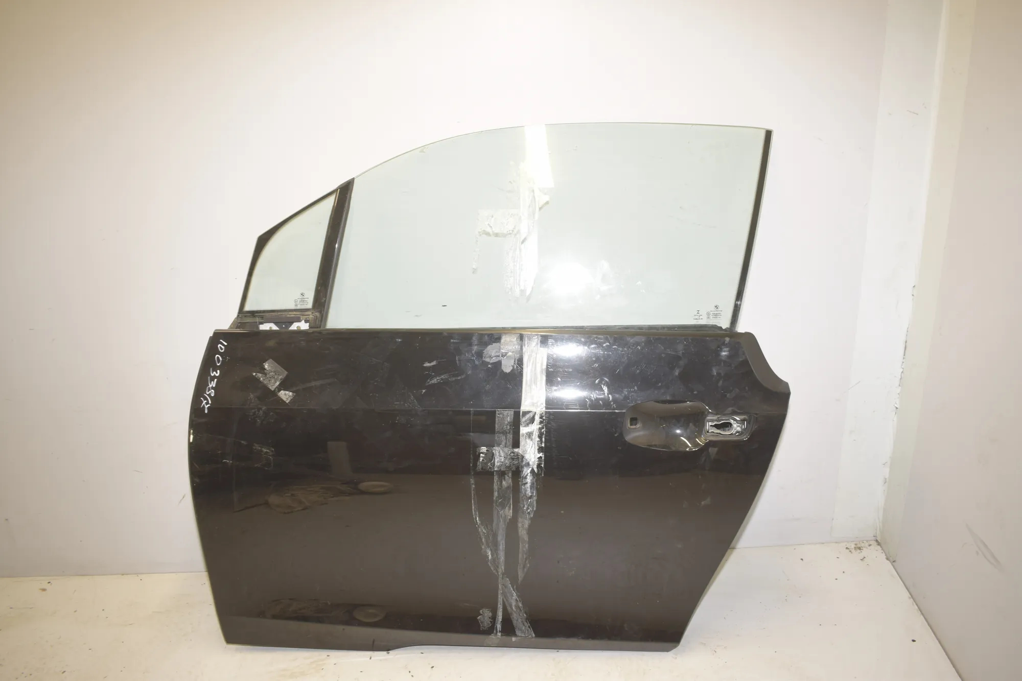 Front Left Door · BMW i3 (I01) BMW i3 (I01) Electric 2020 – 4