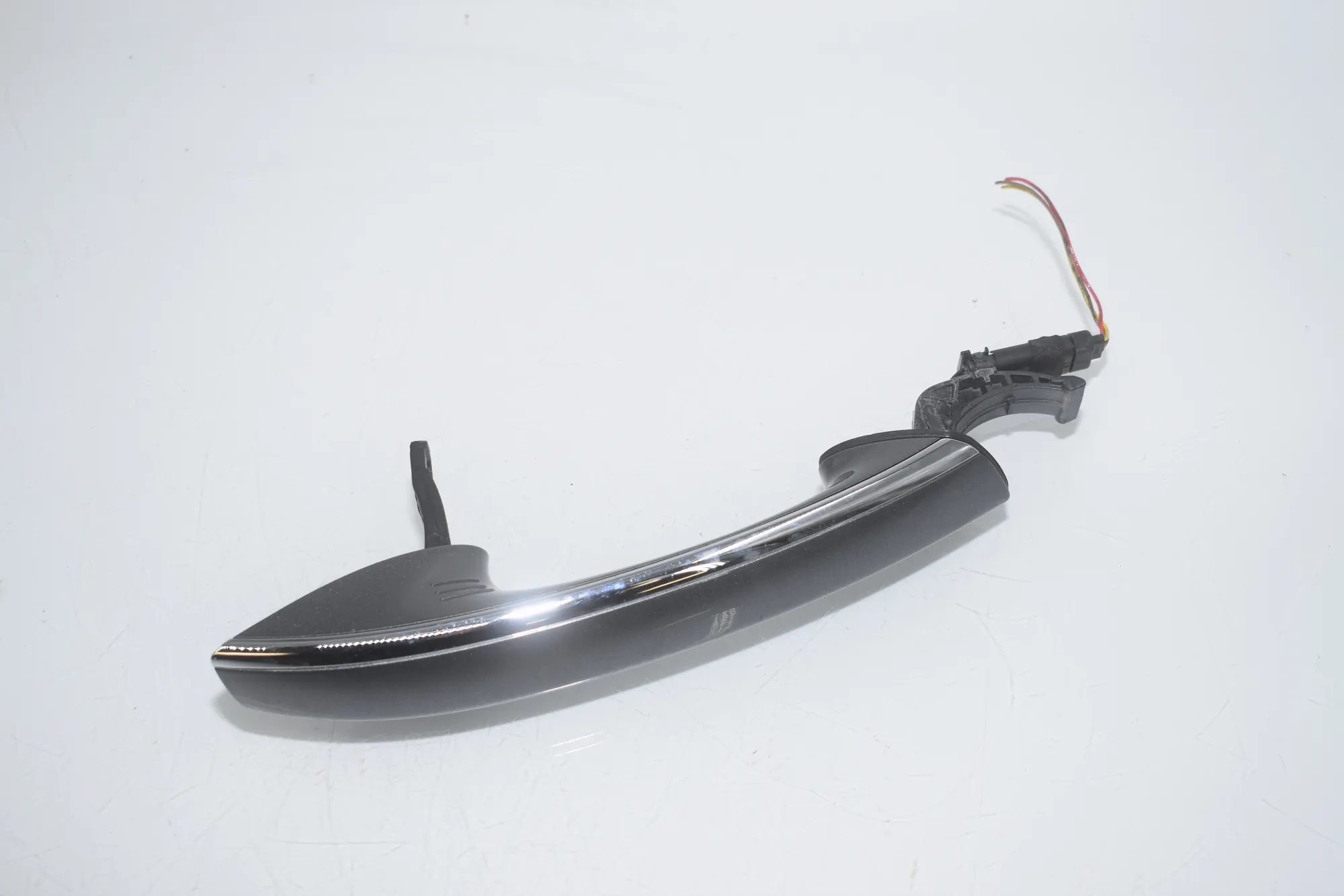 Rear Right Door Exterior Handle – OEM 7472790 · BMW 7 (G11, G12) 750 d, Ld xDrive 2016 – 2
