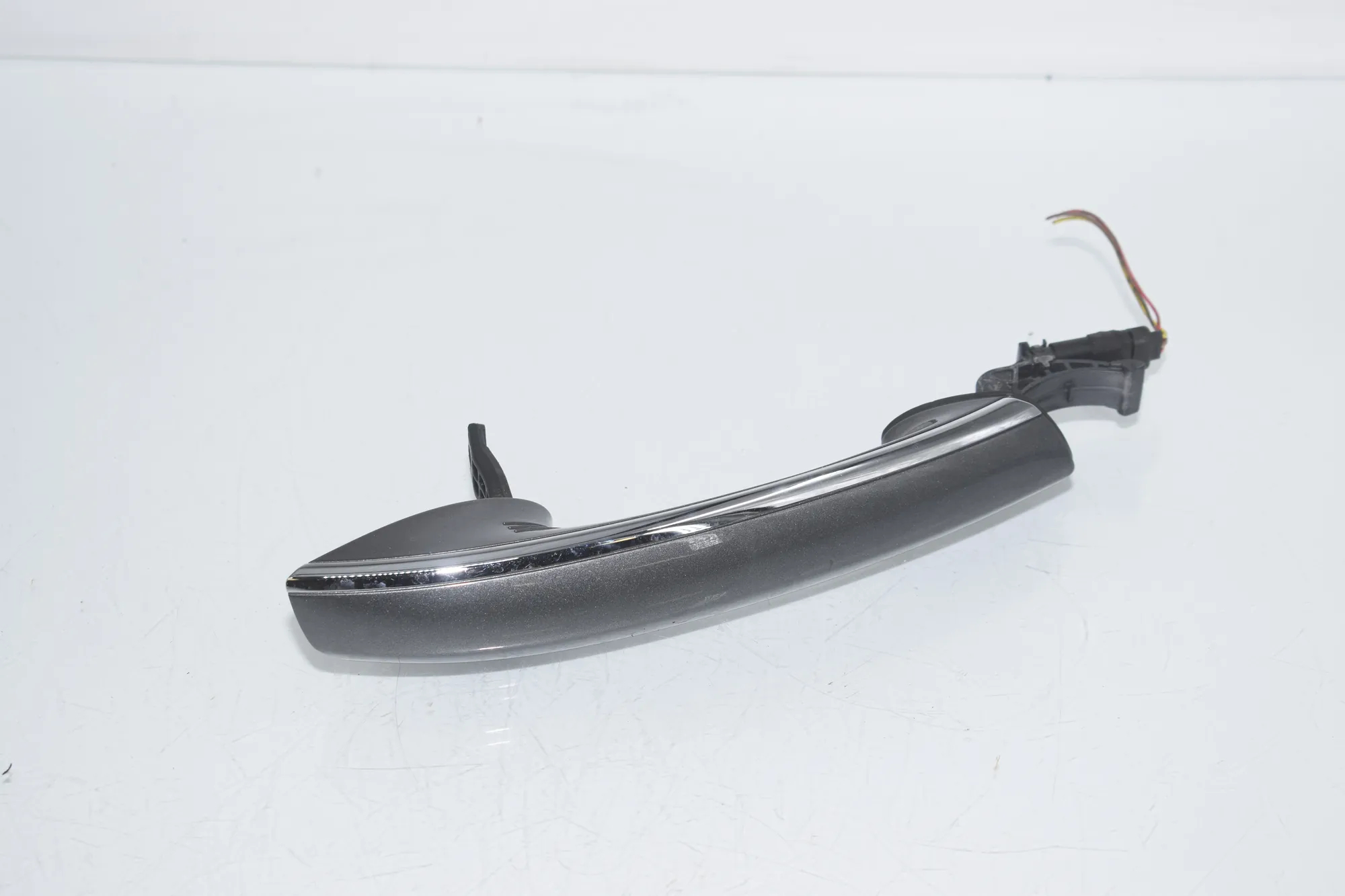 Rear Right Door Exterior Handle – OEM 7472790 · BMW 7 (G11, G12) 750 d, Ld xDrive 2016